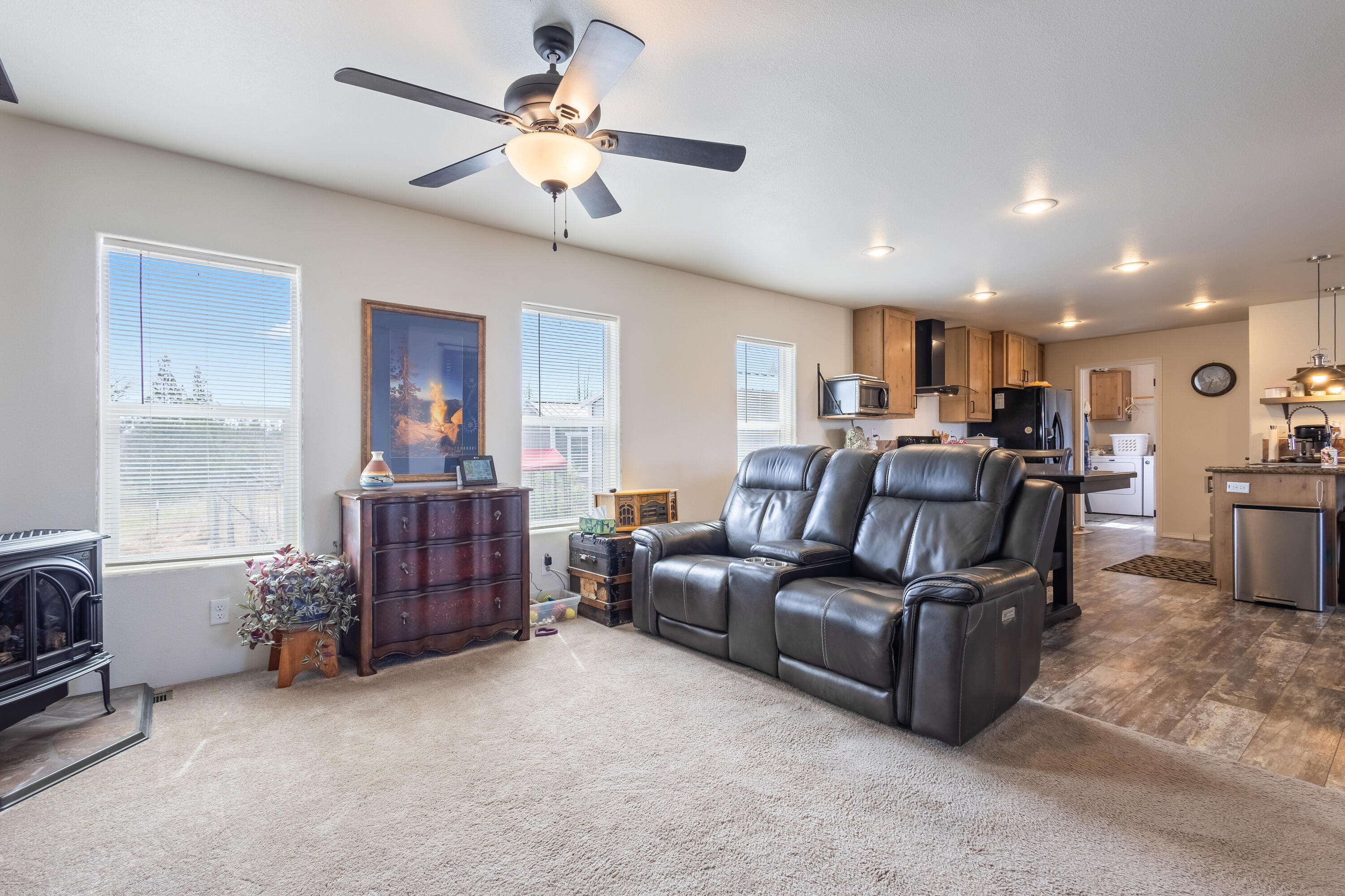 199 NW Elk Drive