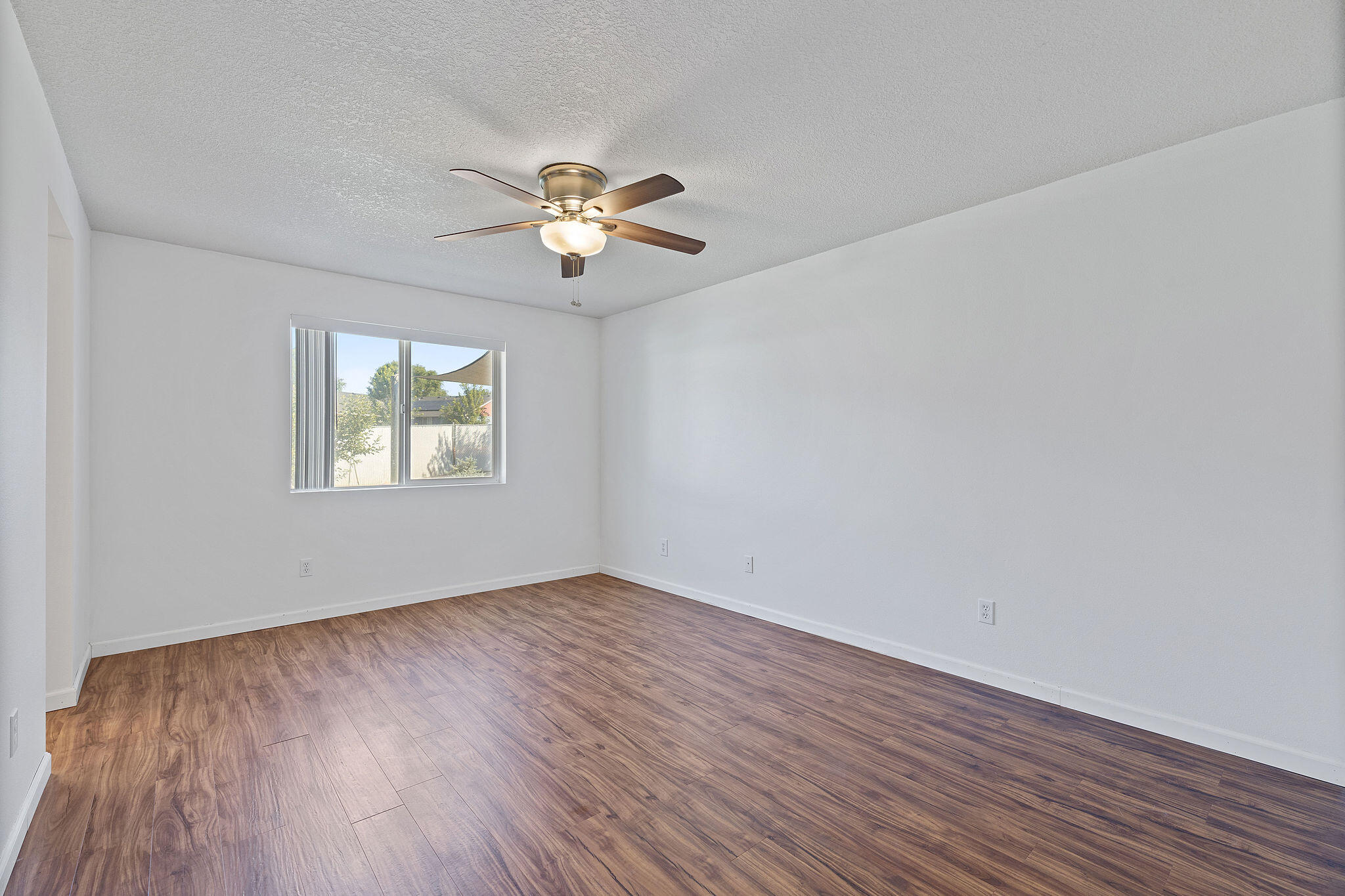 2457 NE Jackalope Court
