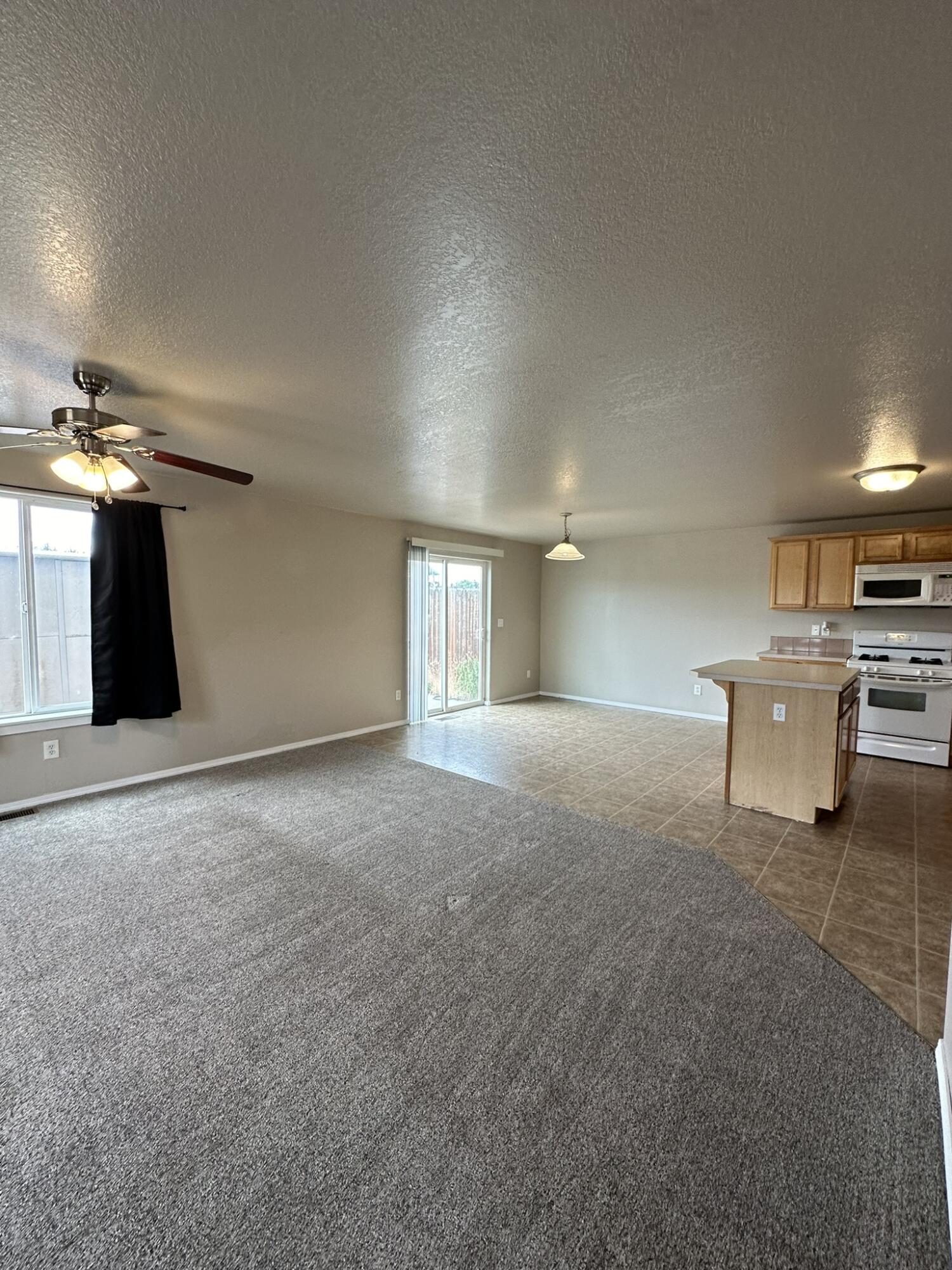 288 SE Leisek Way