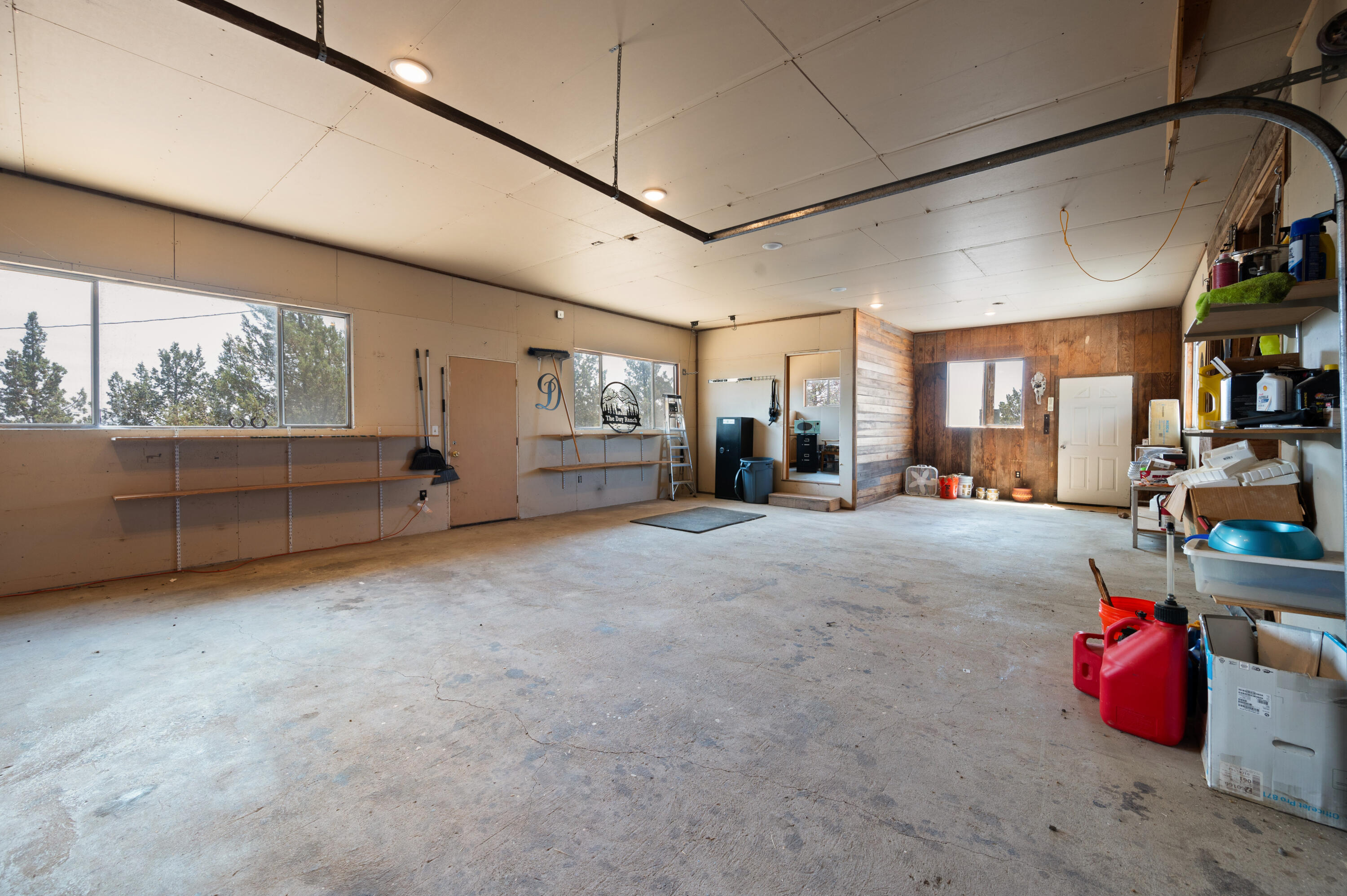 13033 Grizzly Mt Road