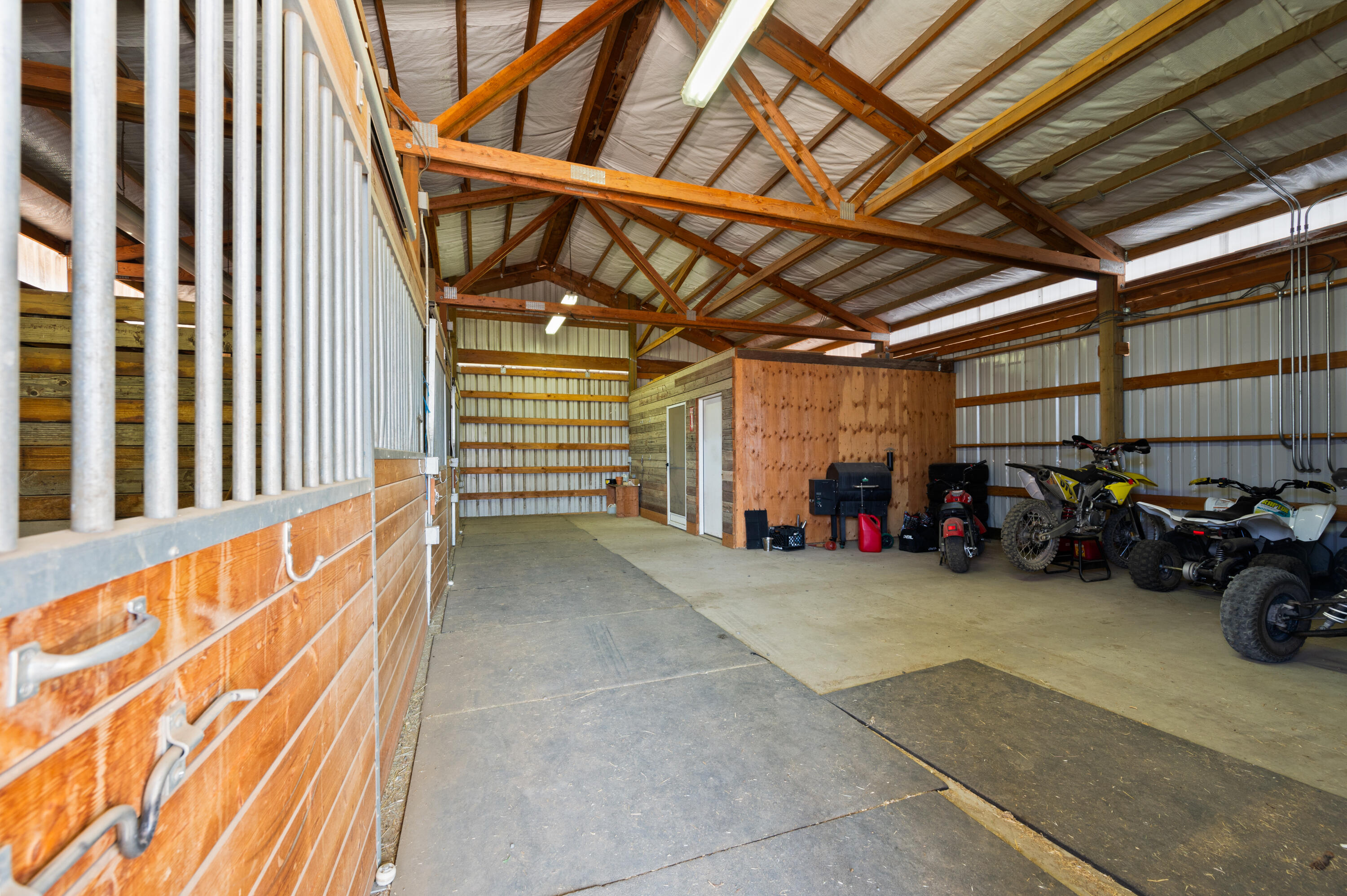 13033 Grizzly Mt Road