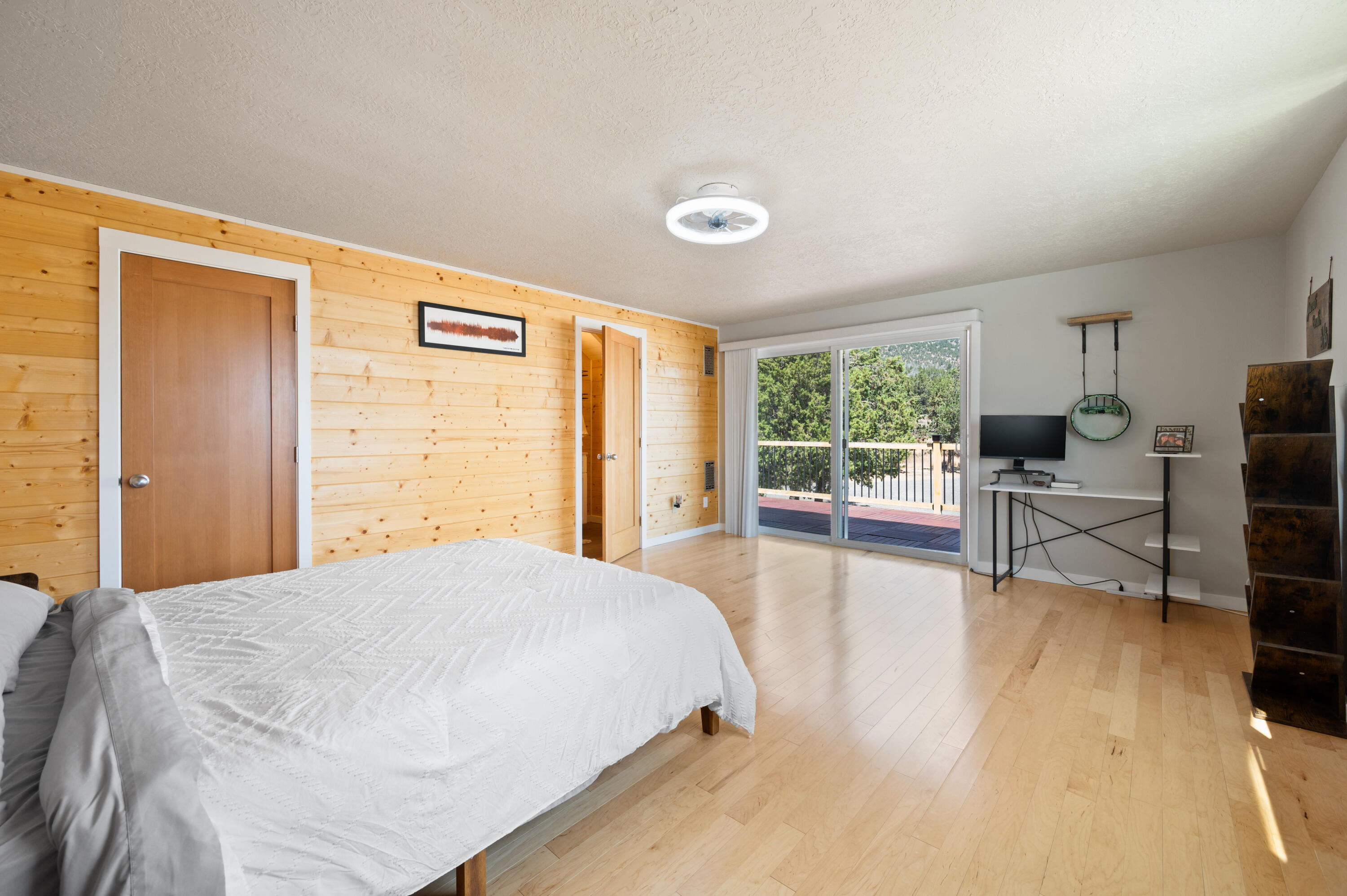 13033 Grizzly Mt Road