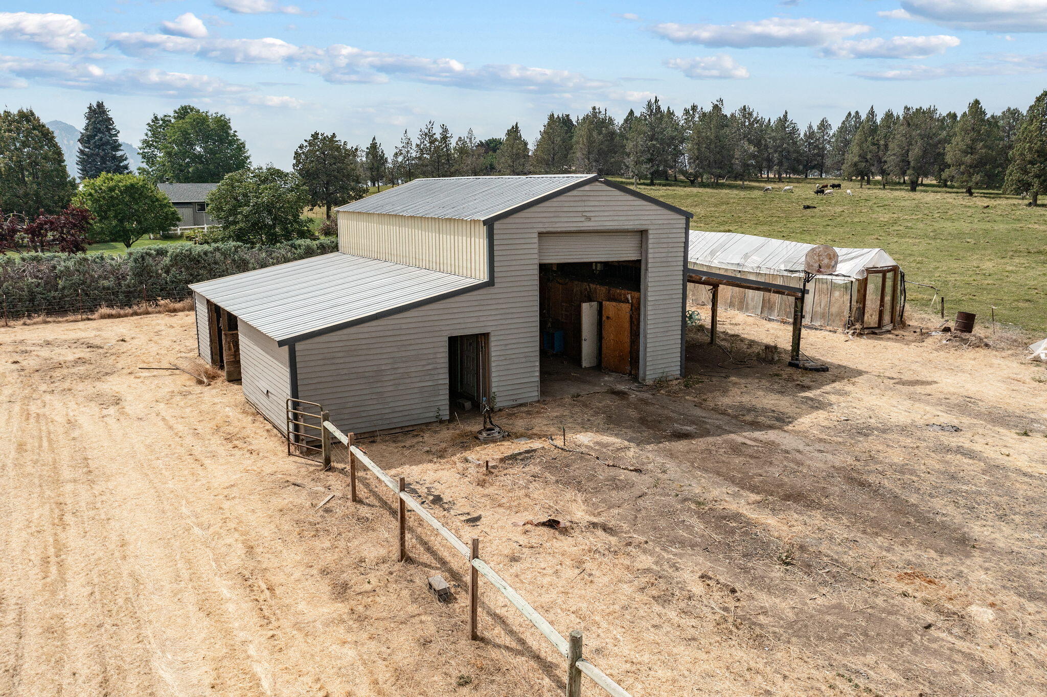 2763 NE Sunrise Trail