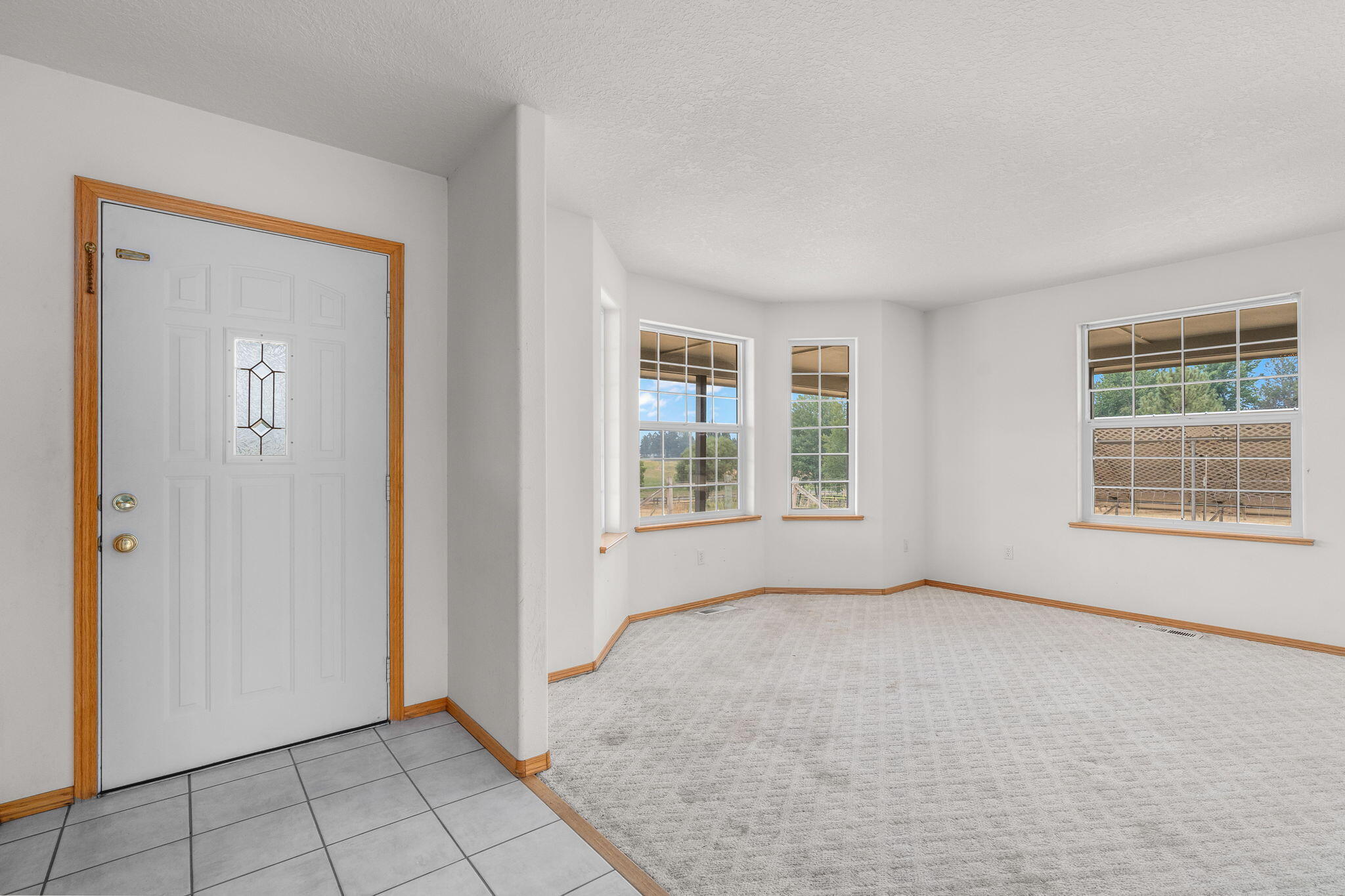 2763 NE Sunrise Trail