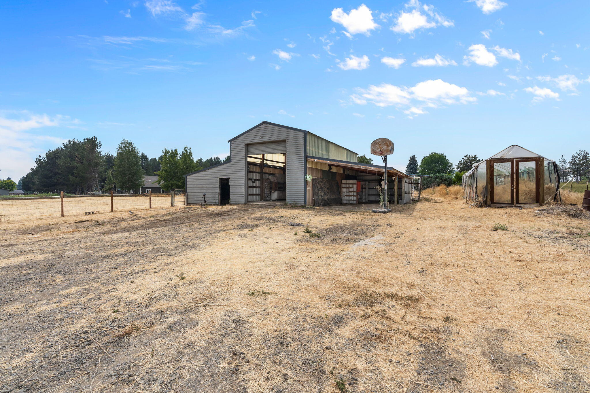 2763 NE Sunrise Trail