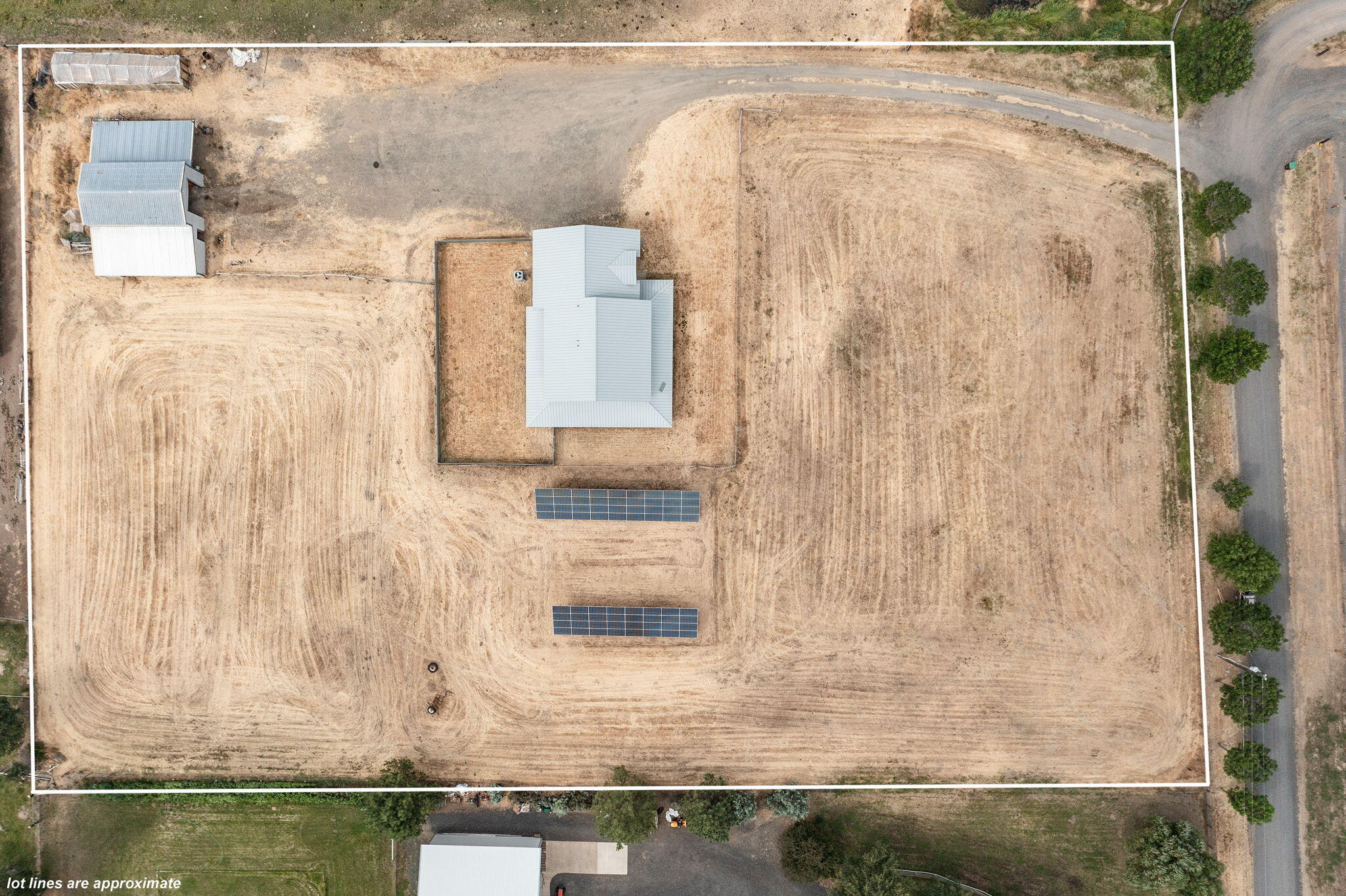 2763 NE Sunrise Trail