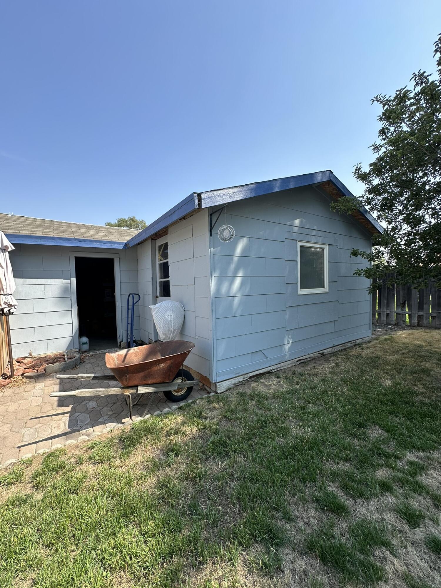 321 SE 8th Street