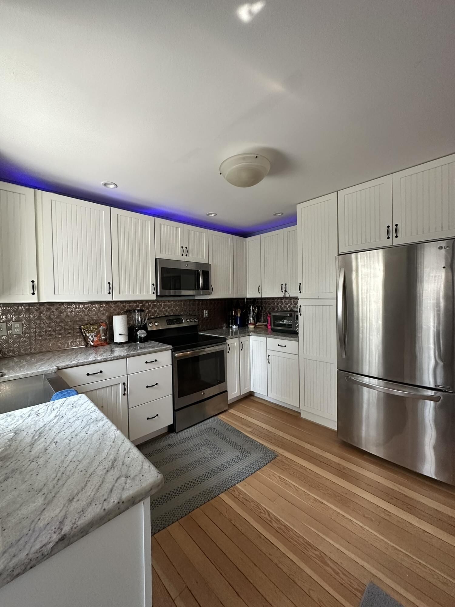 321 SE 8th Street