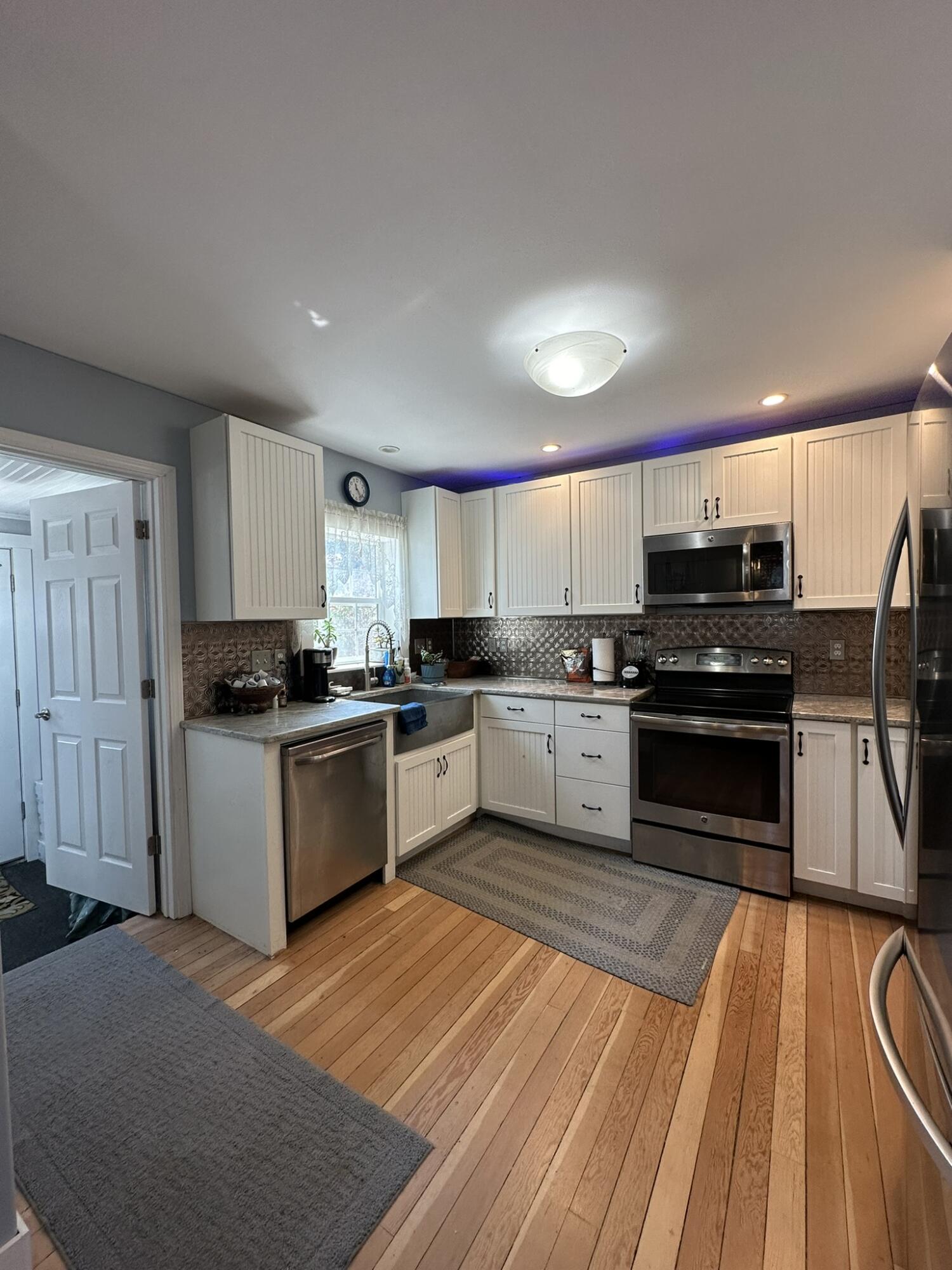 321 SE 8th Street