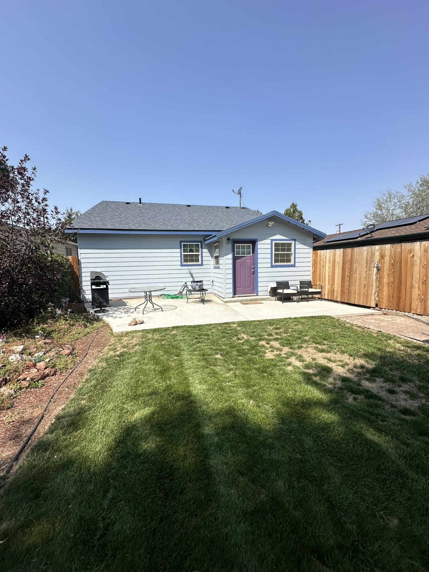321 SE 8th Street