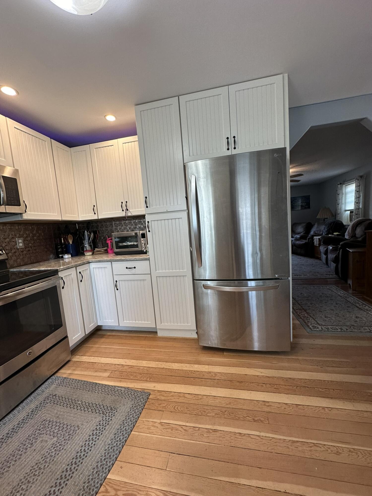 321 SE 8th Street