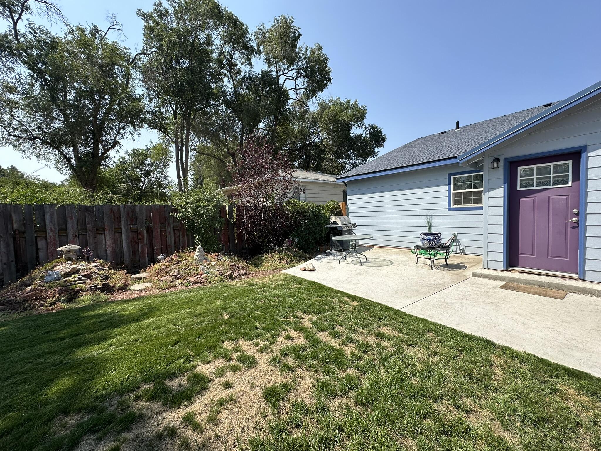 321 SE 8th Street