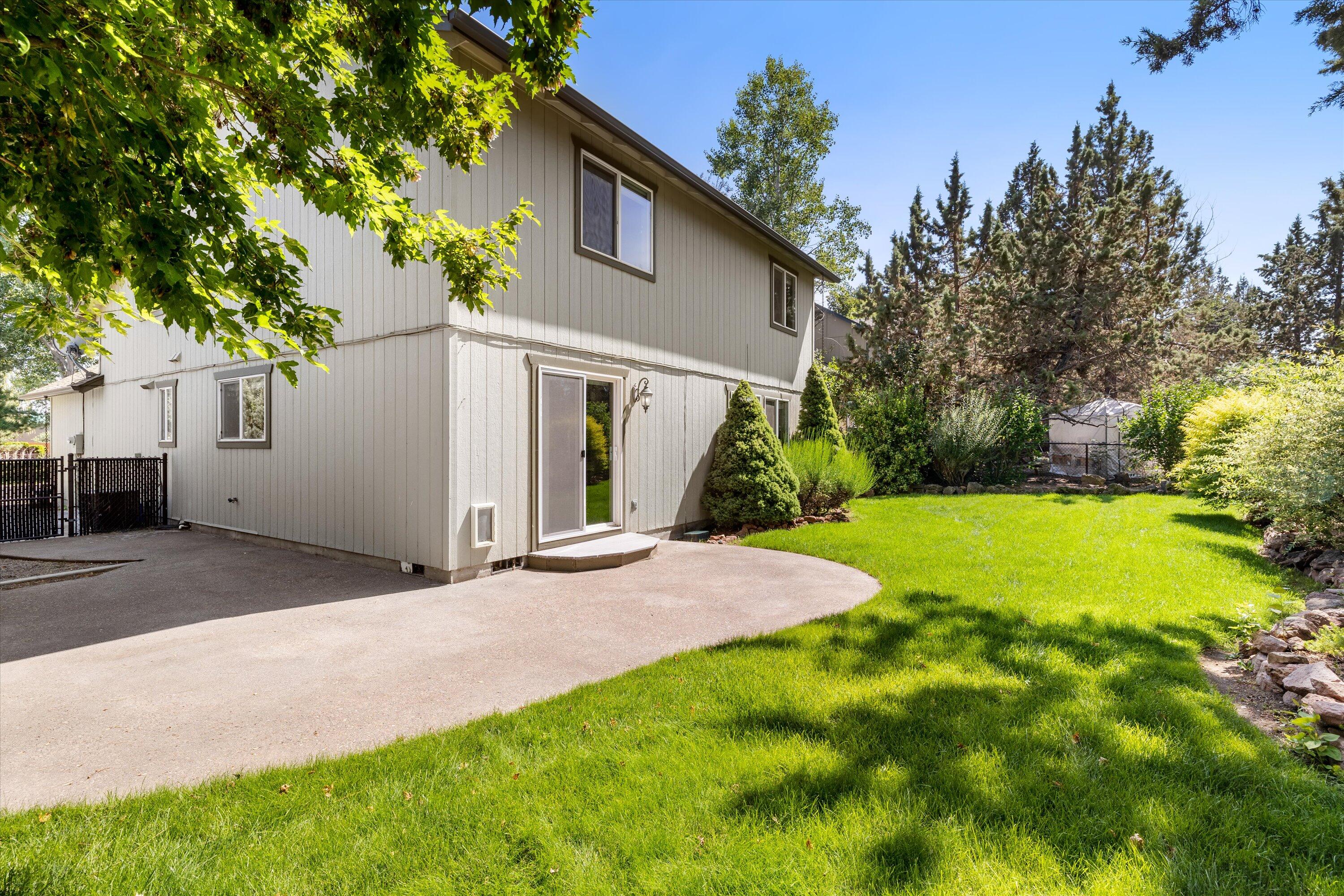 3865 SW Ben Hogan Drive