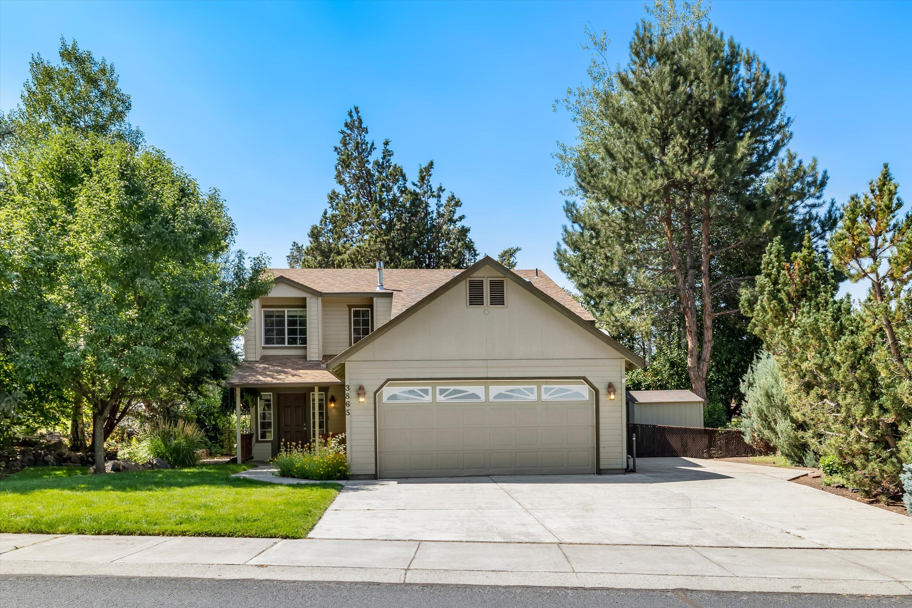 3865 SW Ben Hogan Drive