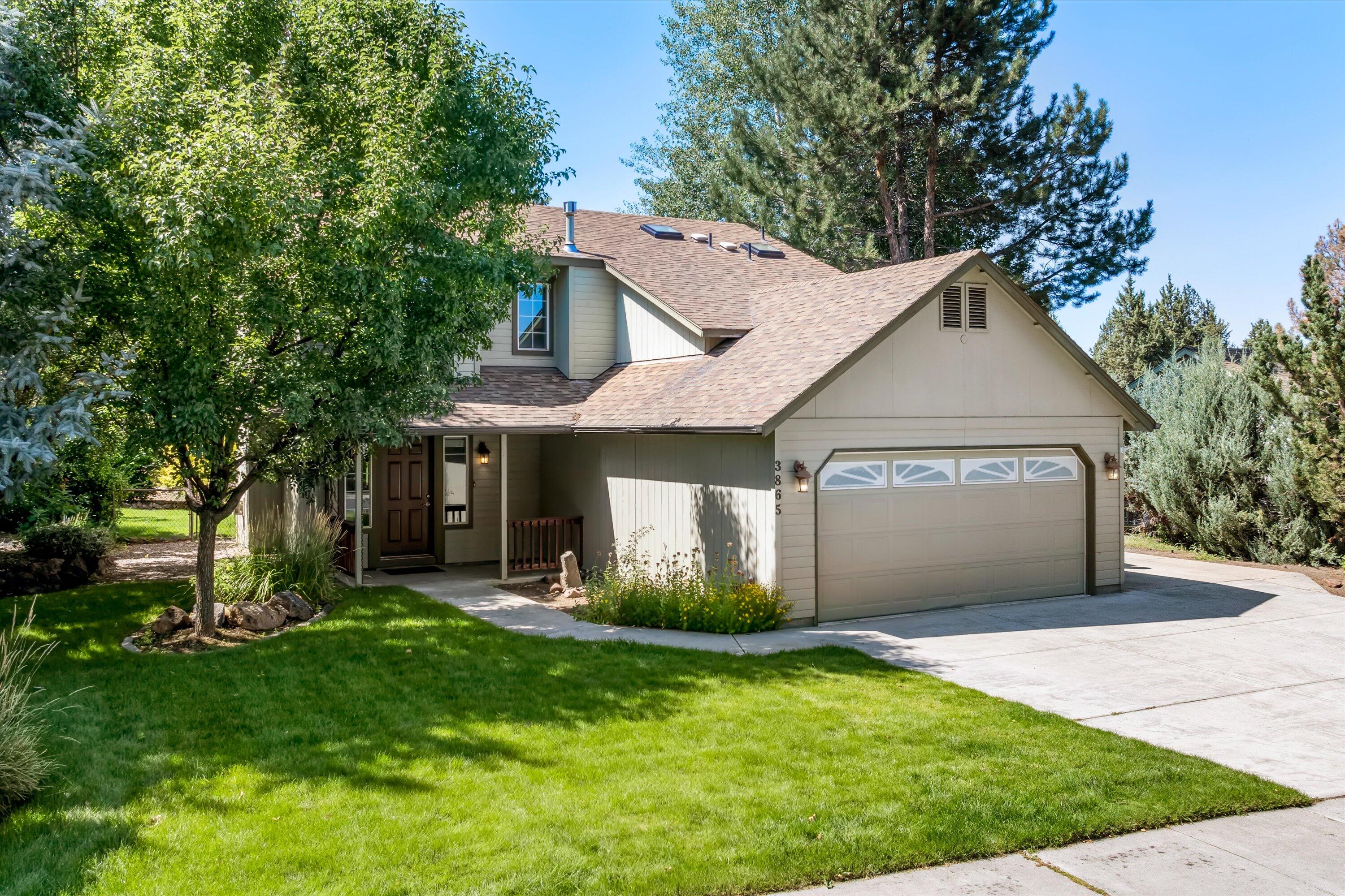 3865 SW Ben Hogan Drive