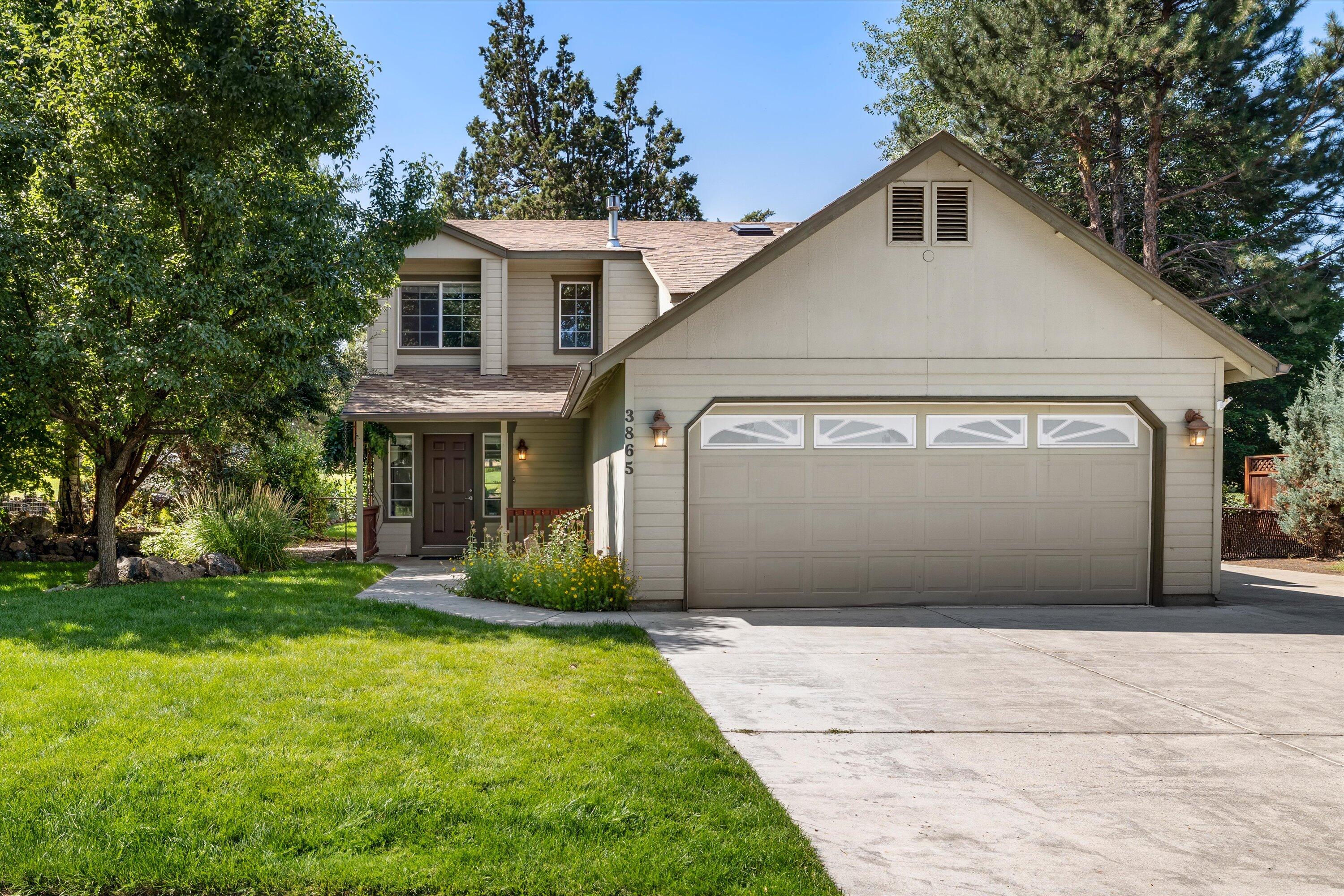 3865 SW Ben Hogan Drive