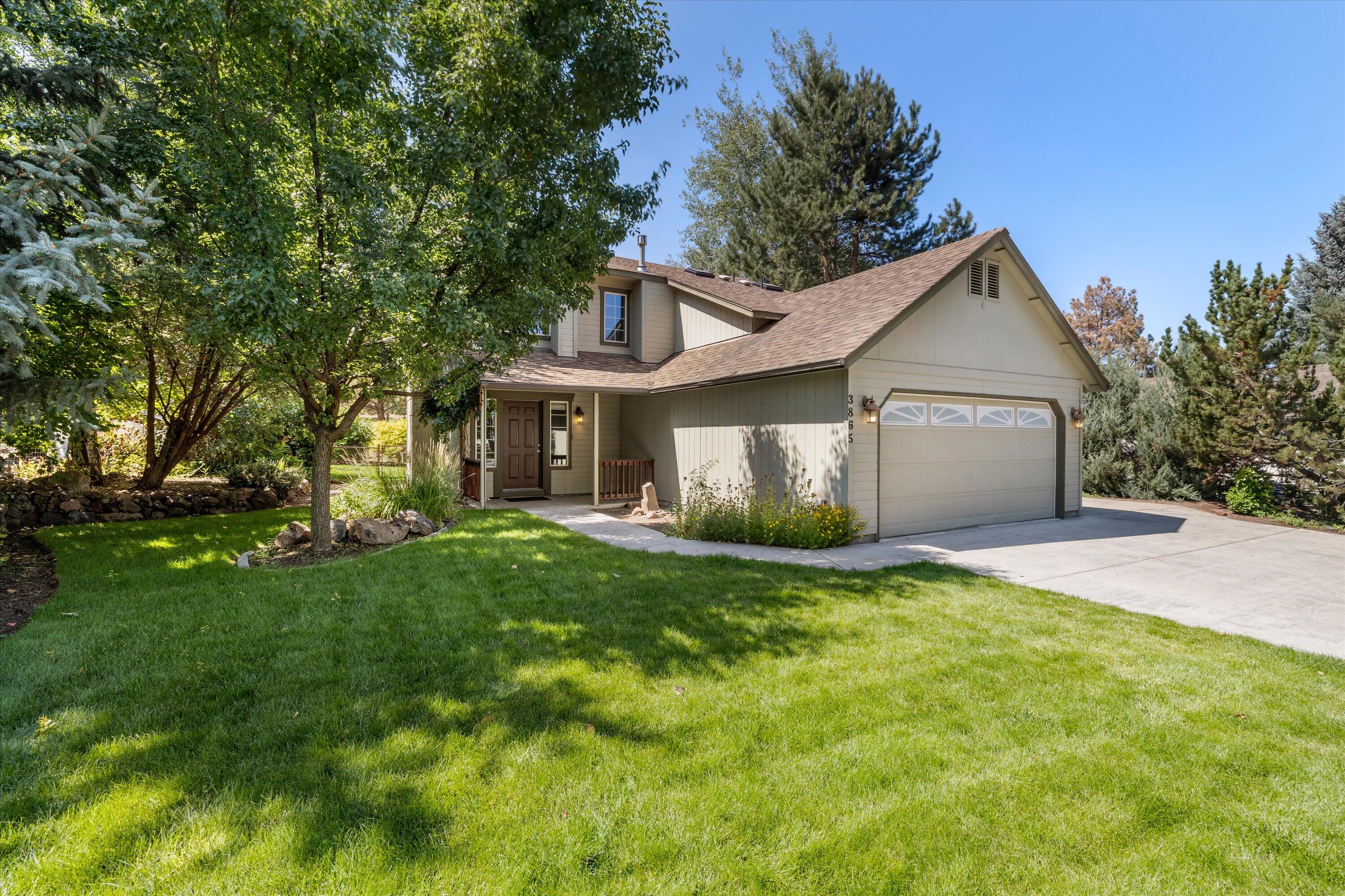 3865 SW Ben Hogan Drive