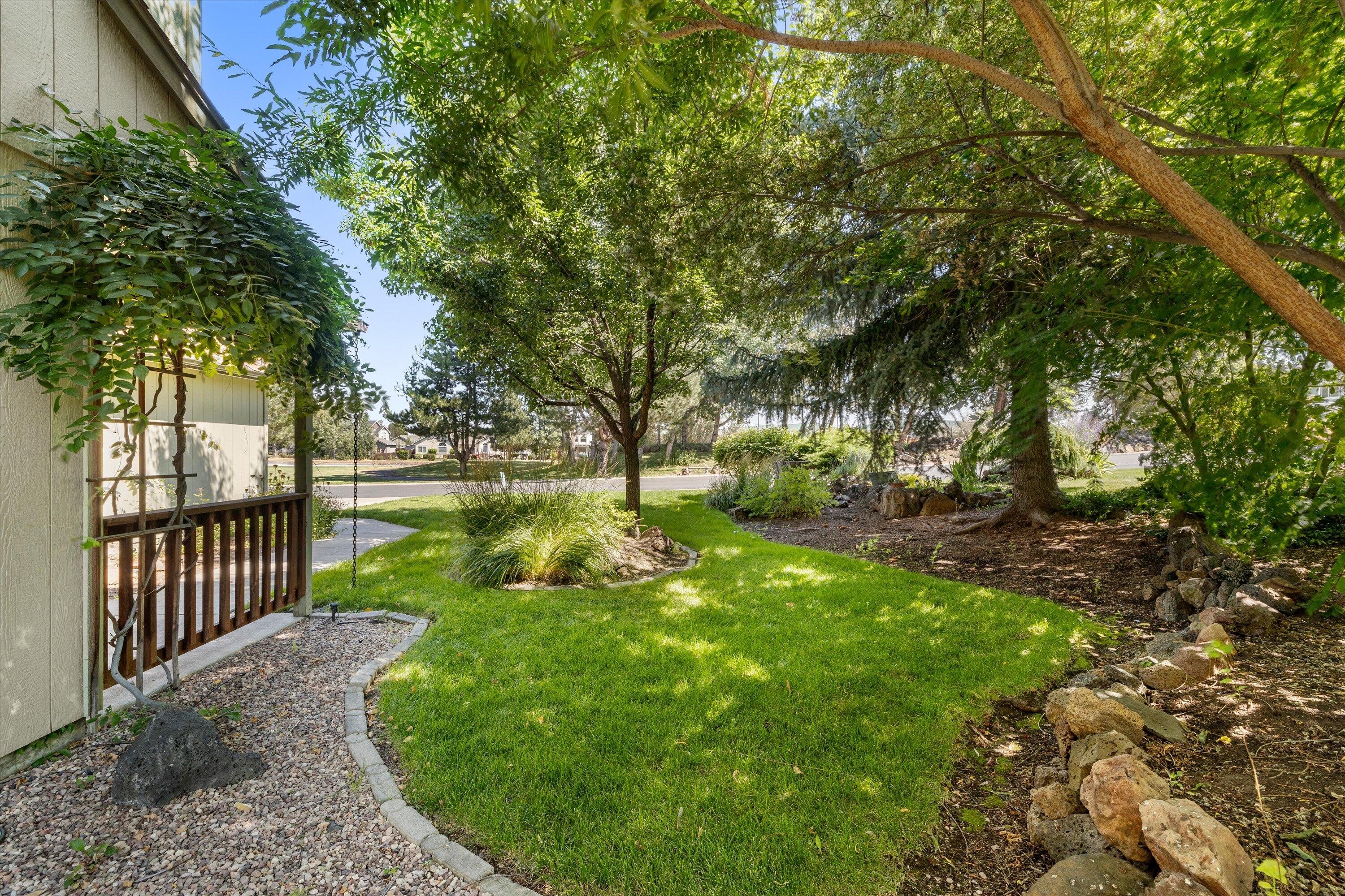 3865 SW Ben Hogan Drive