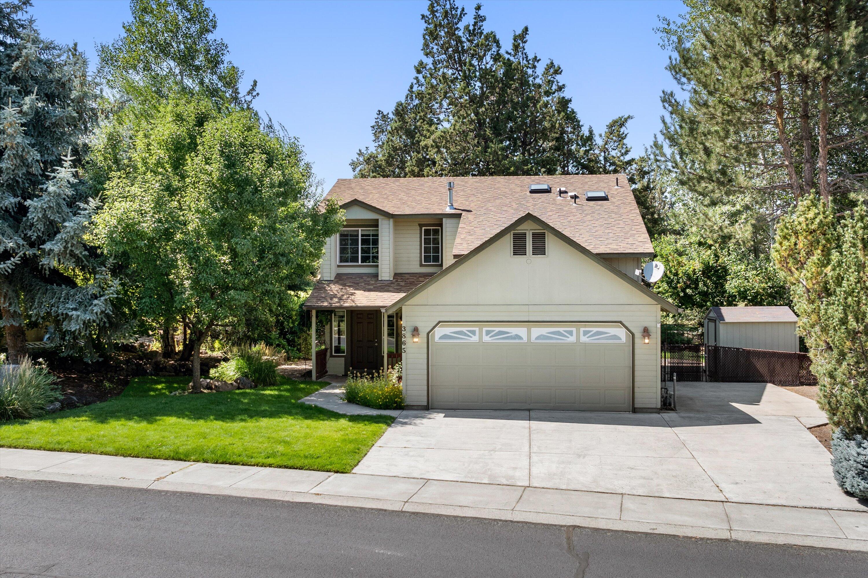 3865 SW Ben Hogan Drive