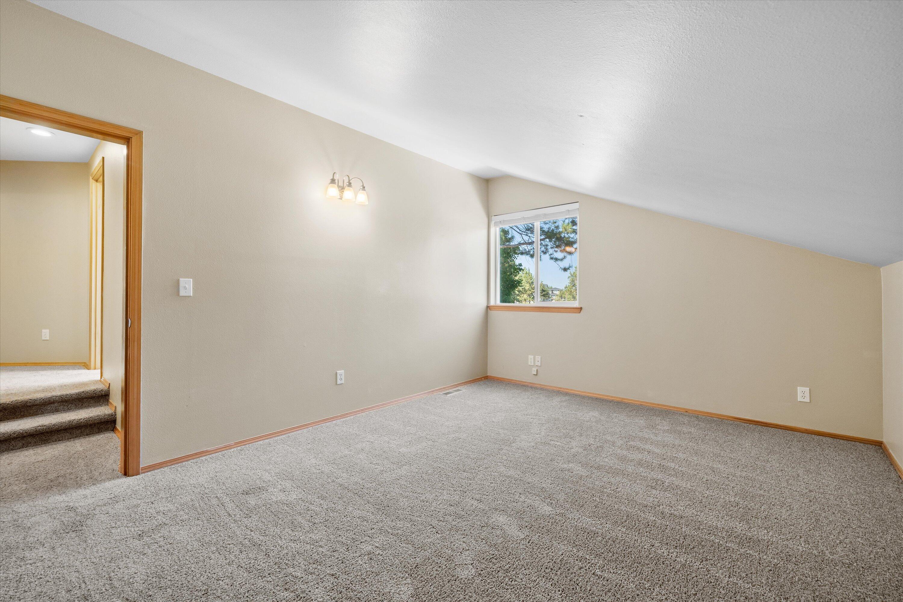 3865 SW Ben Hogan Drive