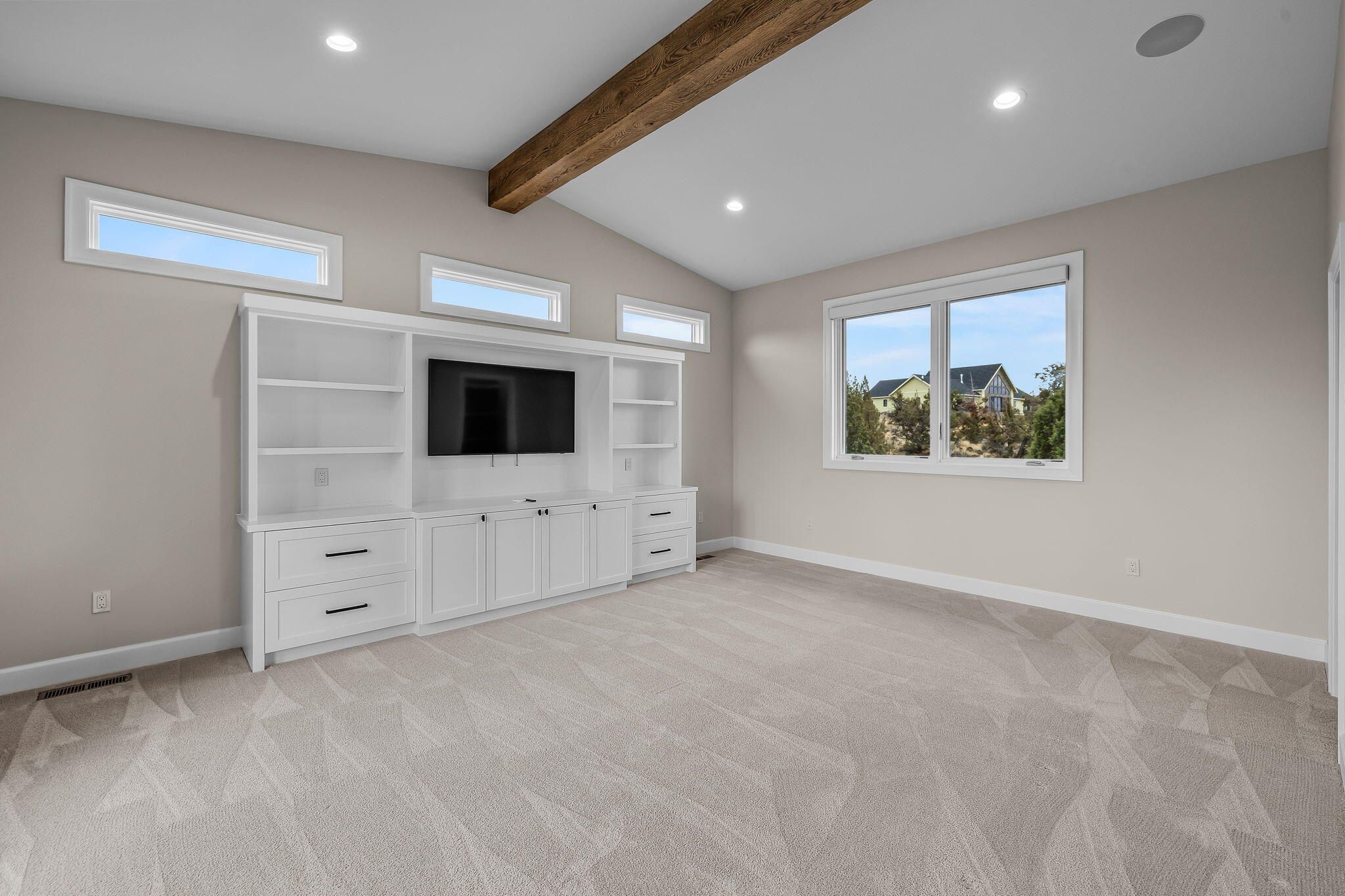 4655 SW Loma Linda Drive