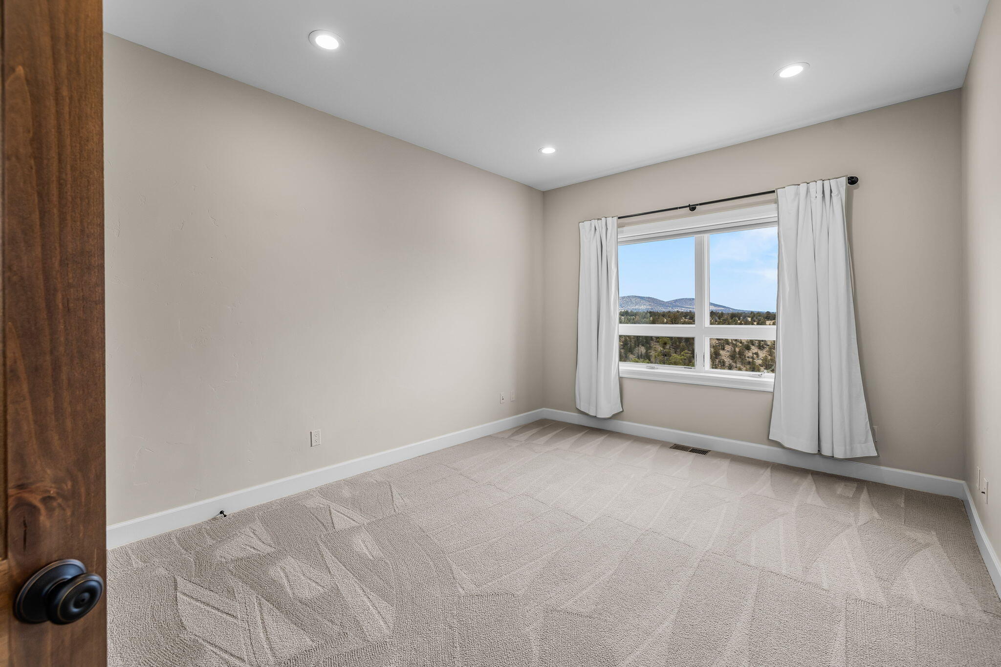 4655 SW Loma Linda Drive