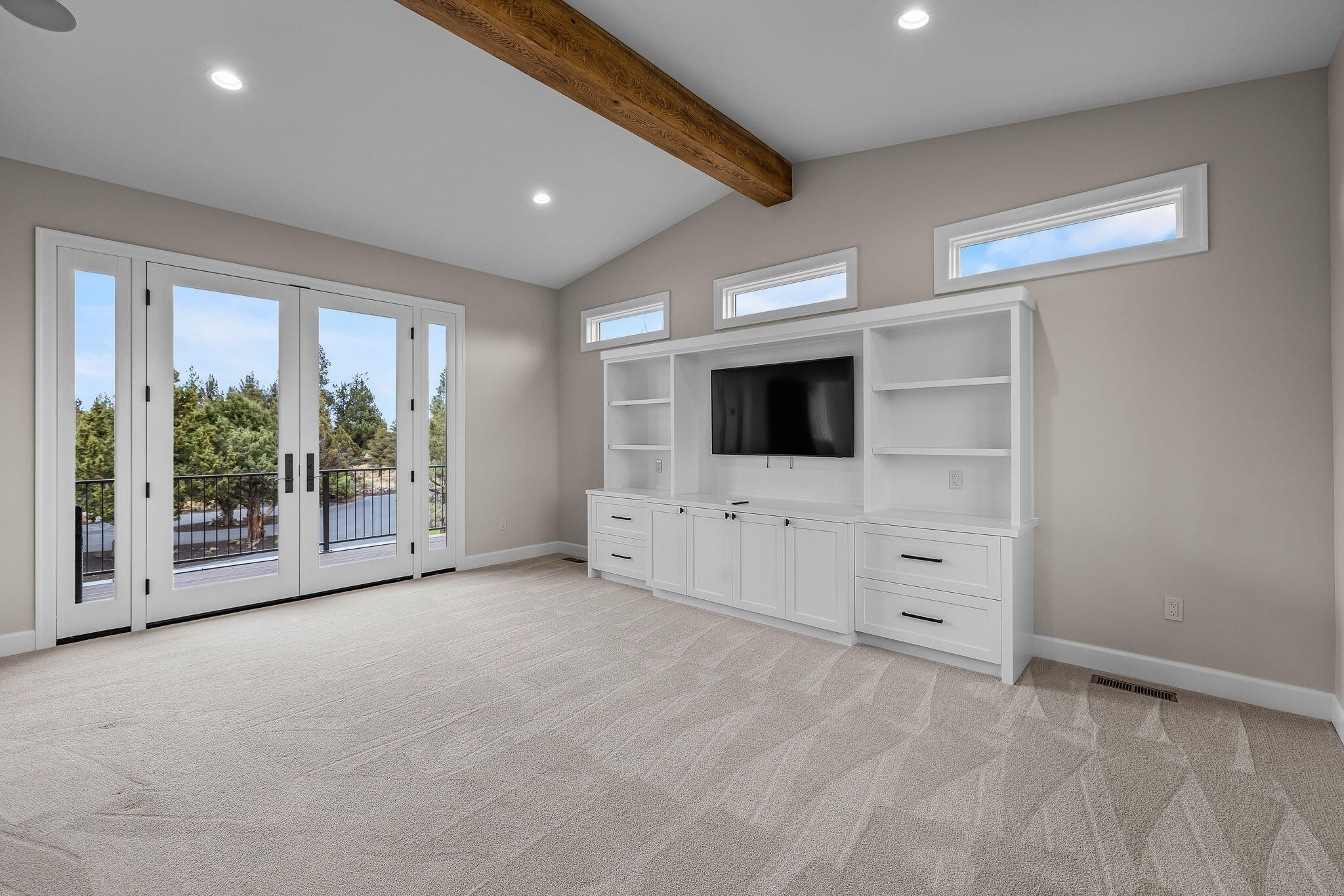 4655 SW Loma Linda Drive