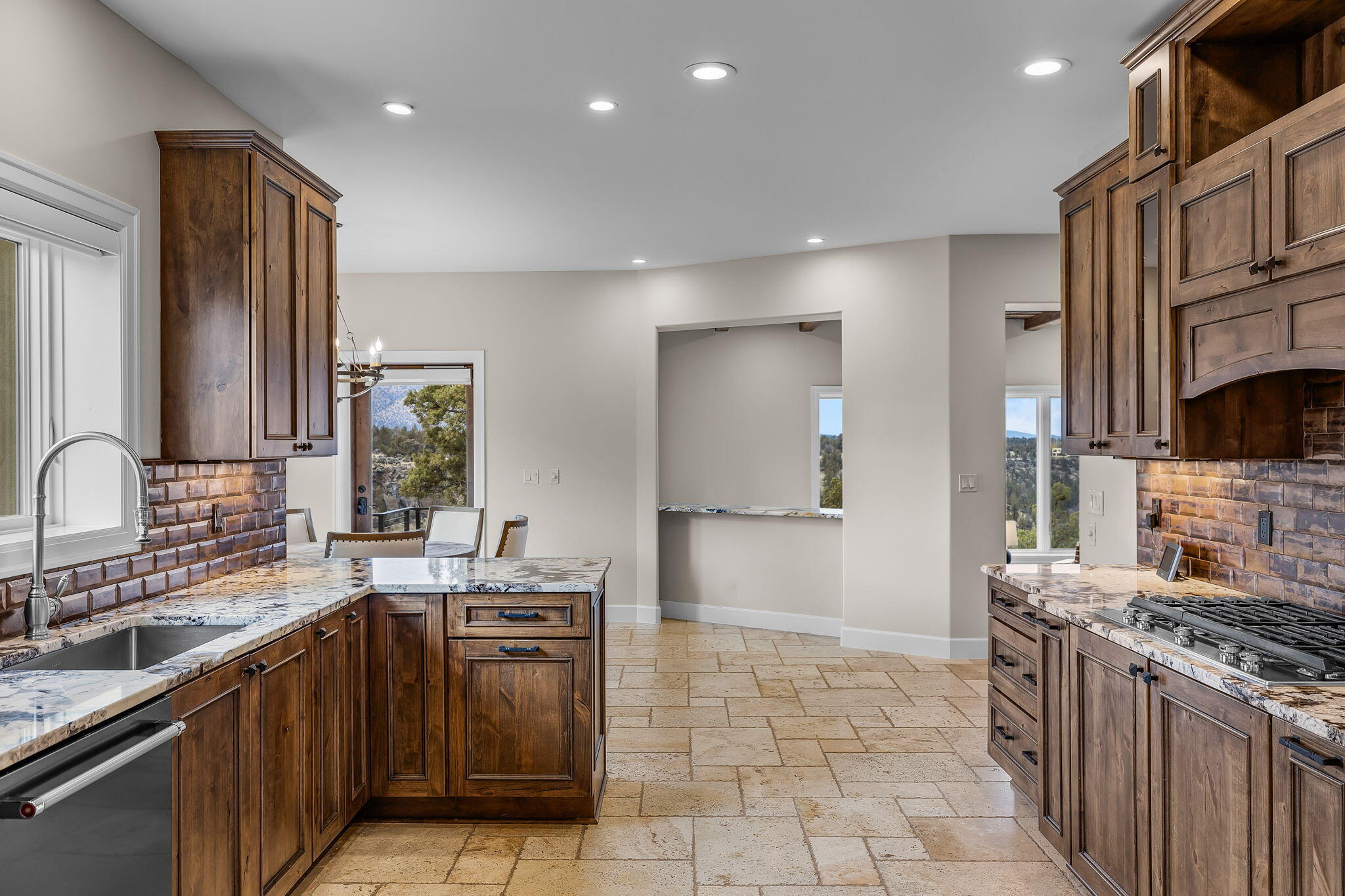 4655 SW Loma Linda Drive