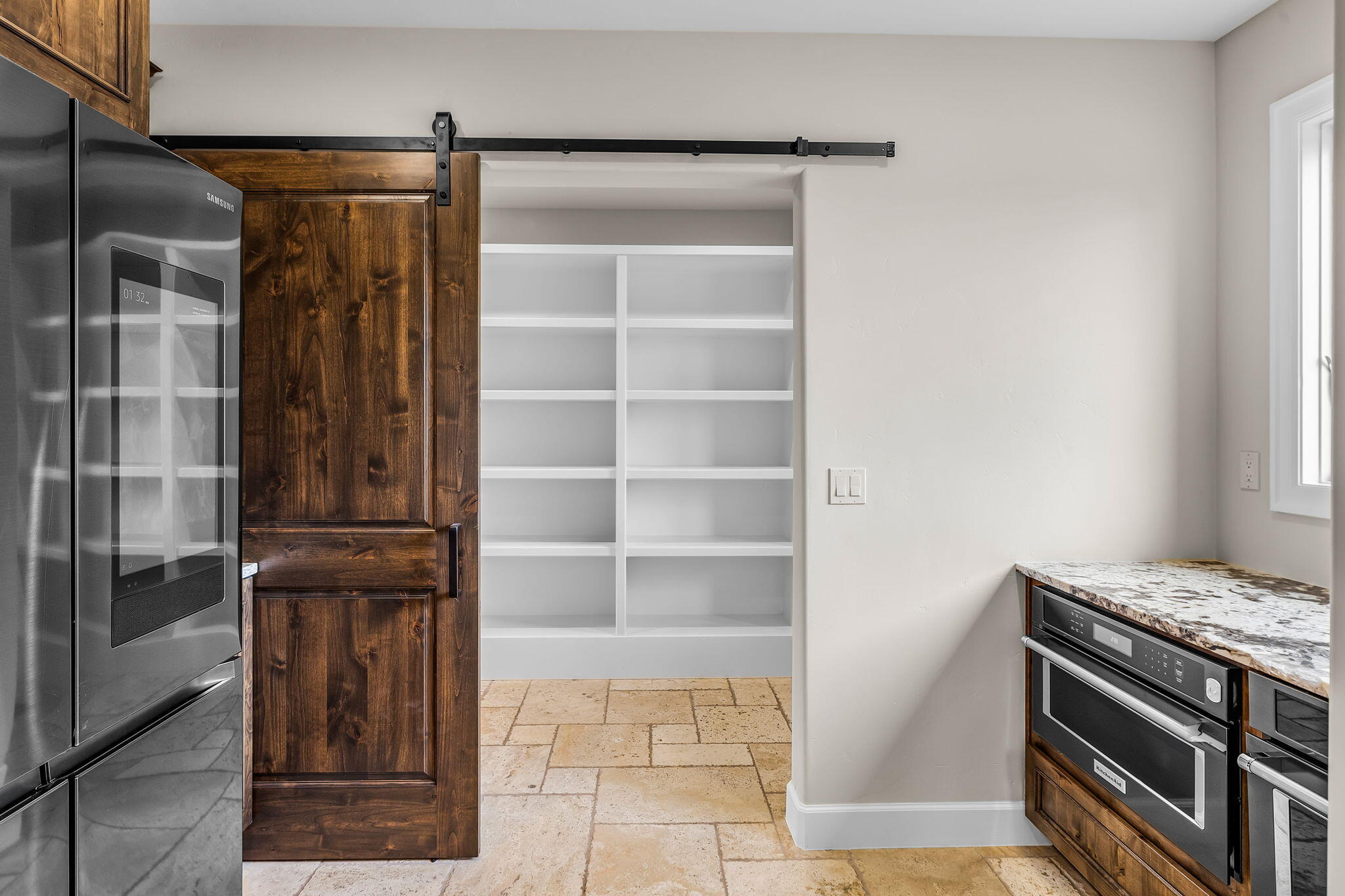4655 SW Loma Linda Drive