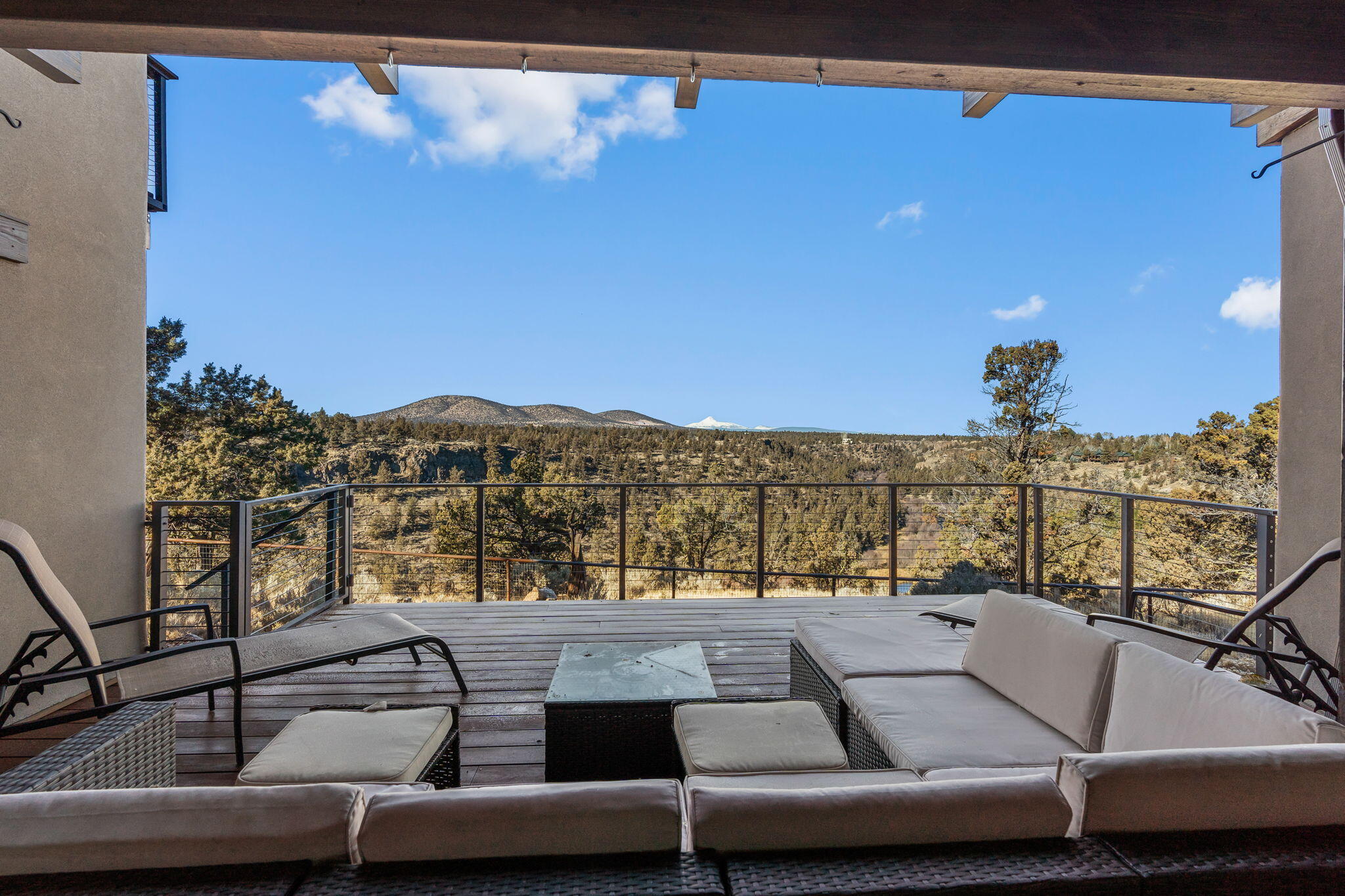 4655 SW Loma Linda Drive