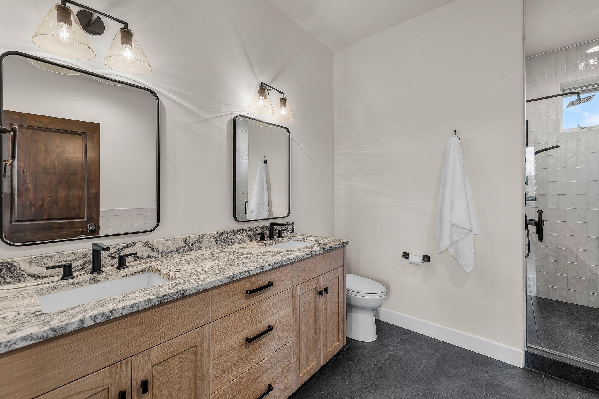 4655 SW Loma Linda Drive