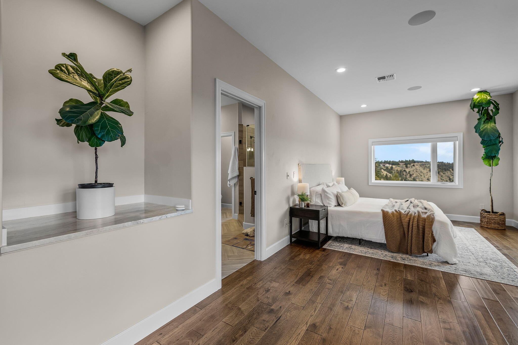 4655 SW Loma Linda Drive
