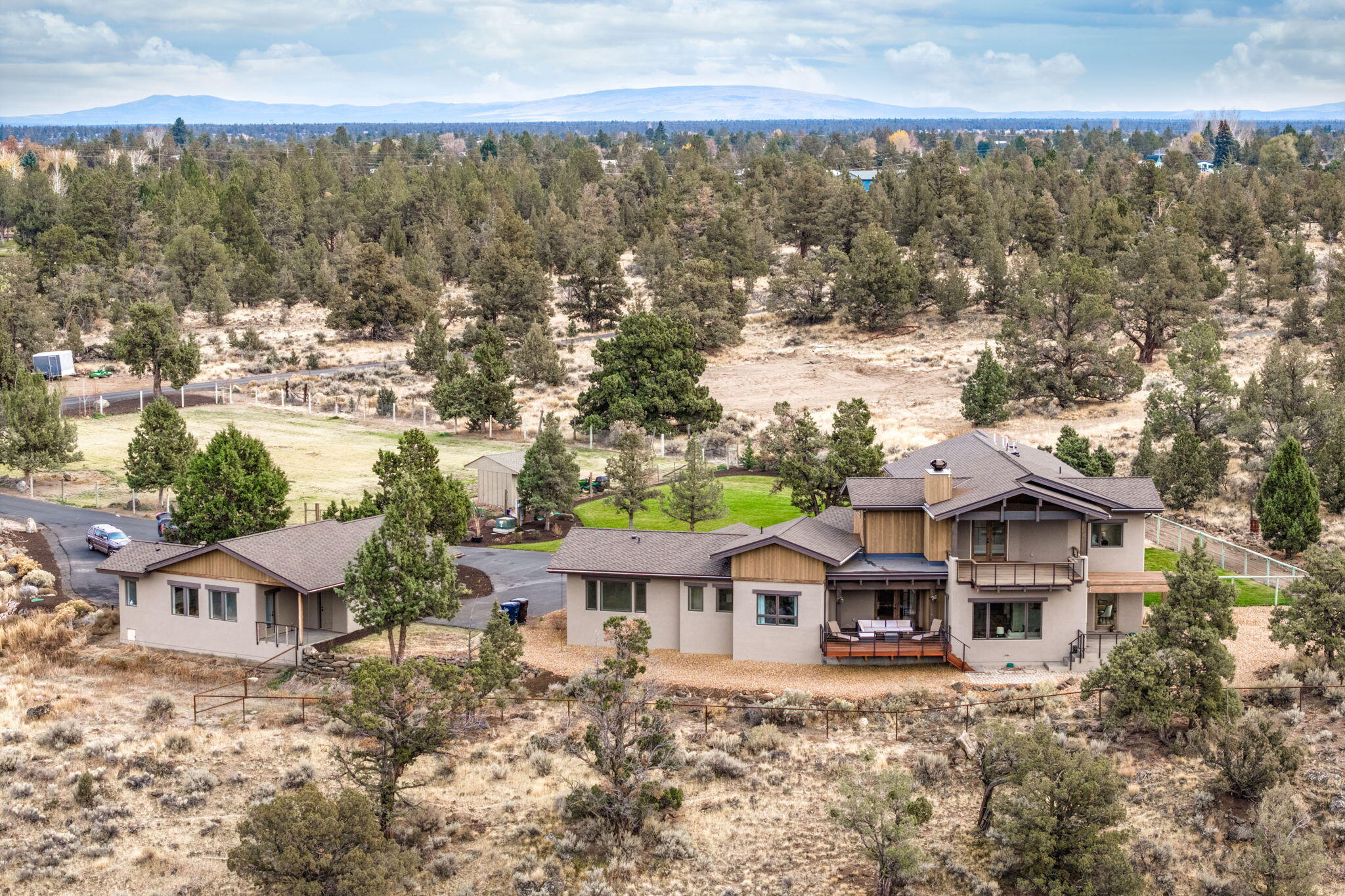 4655 SW Loma Linda Drive