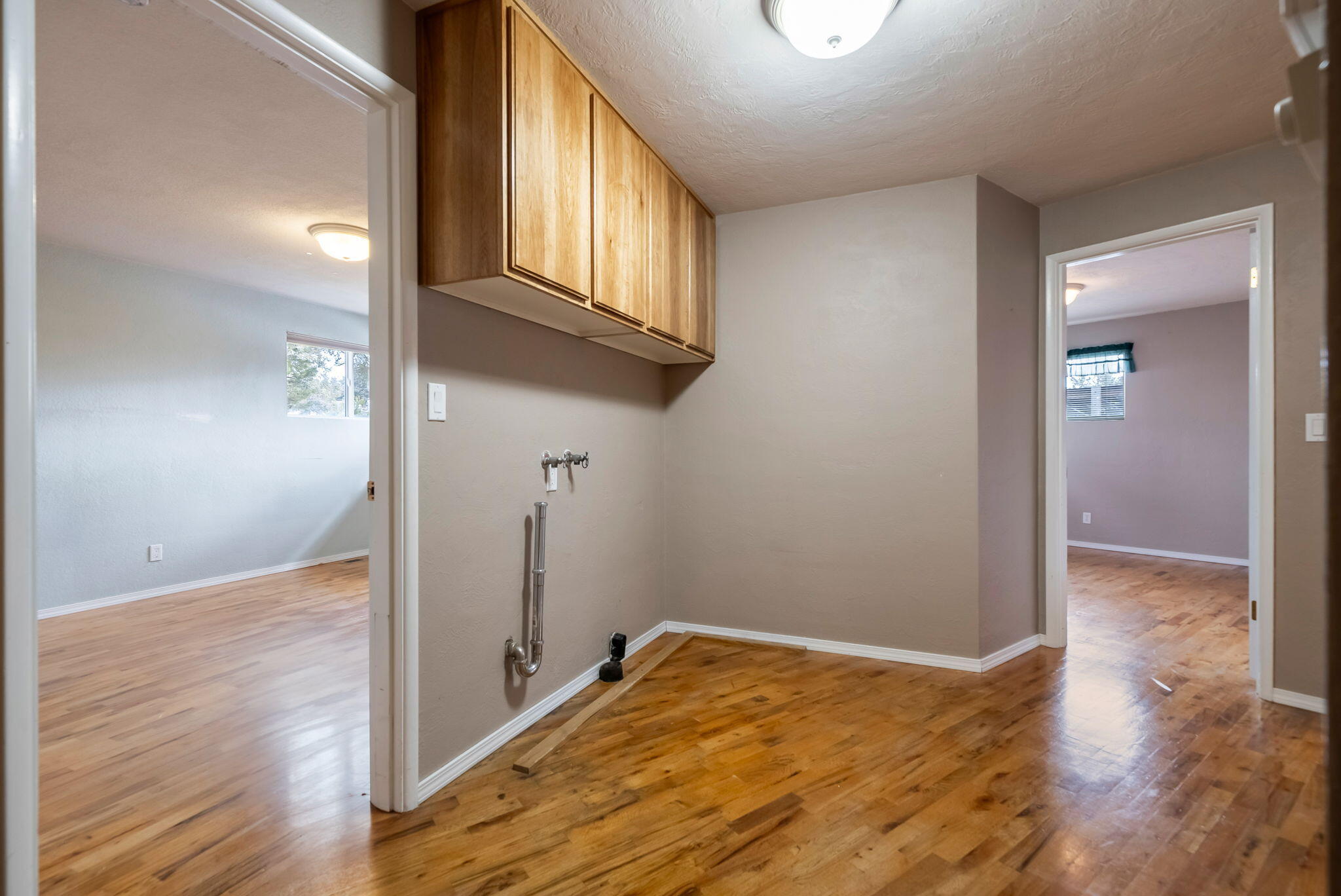 165 SW Crestview Lane
