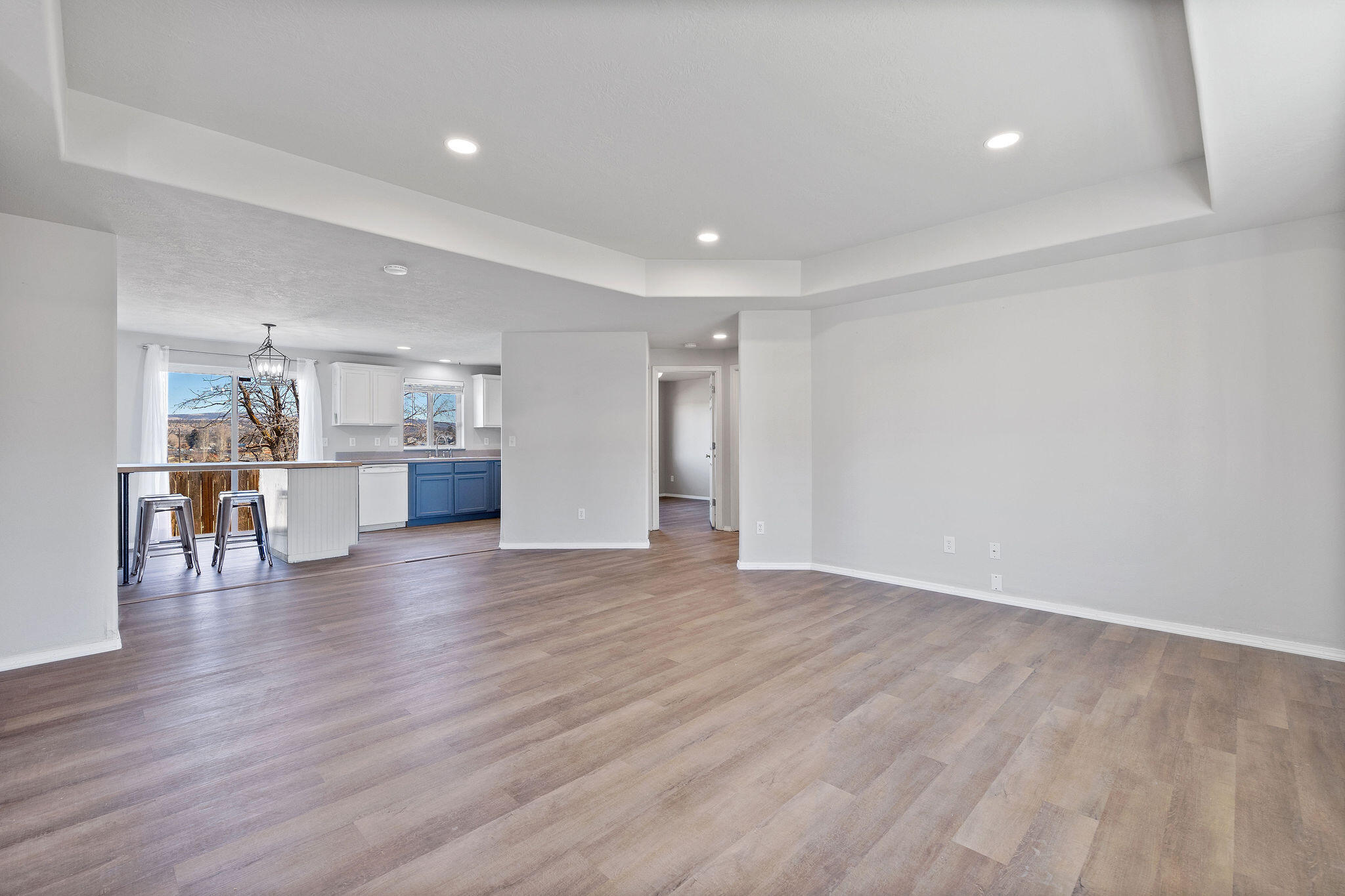 621 SW Cedar Hill Drive