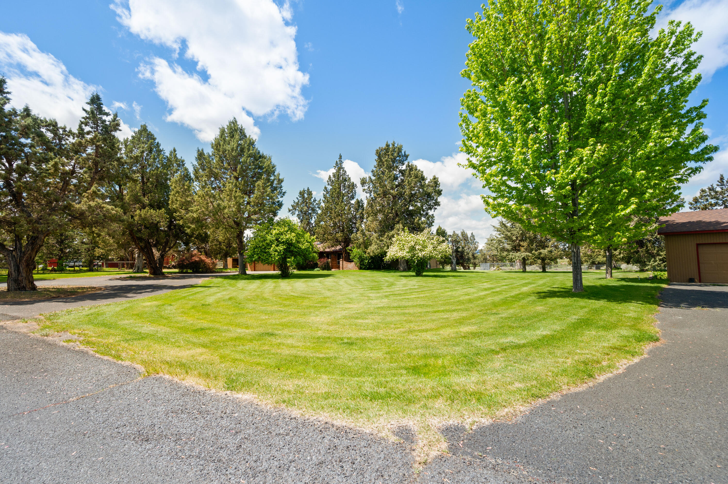 65833 Cori Way