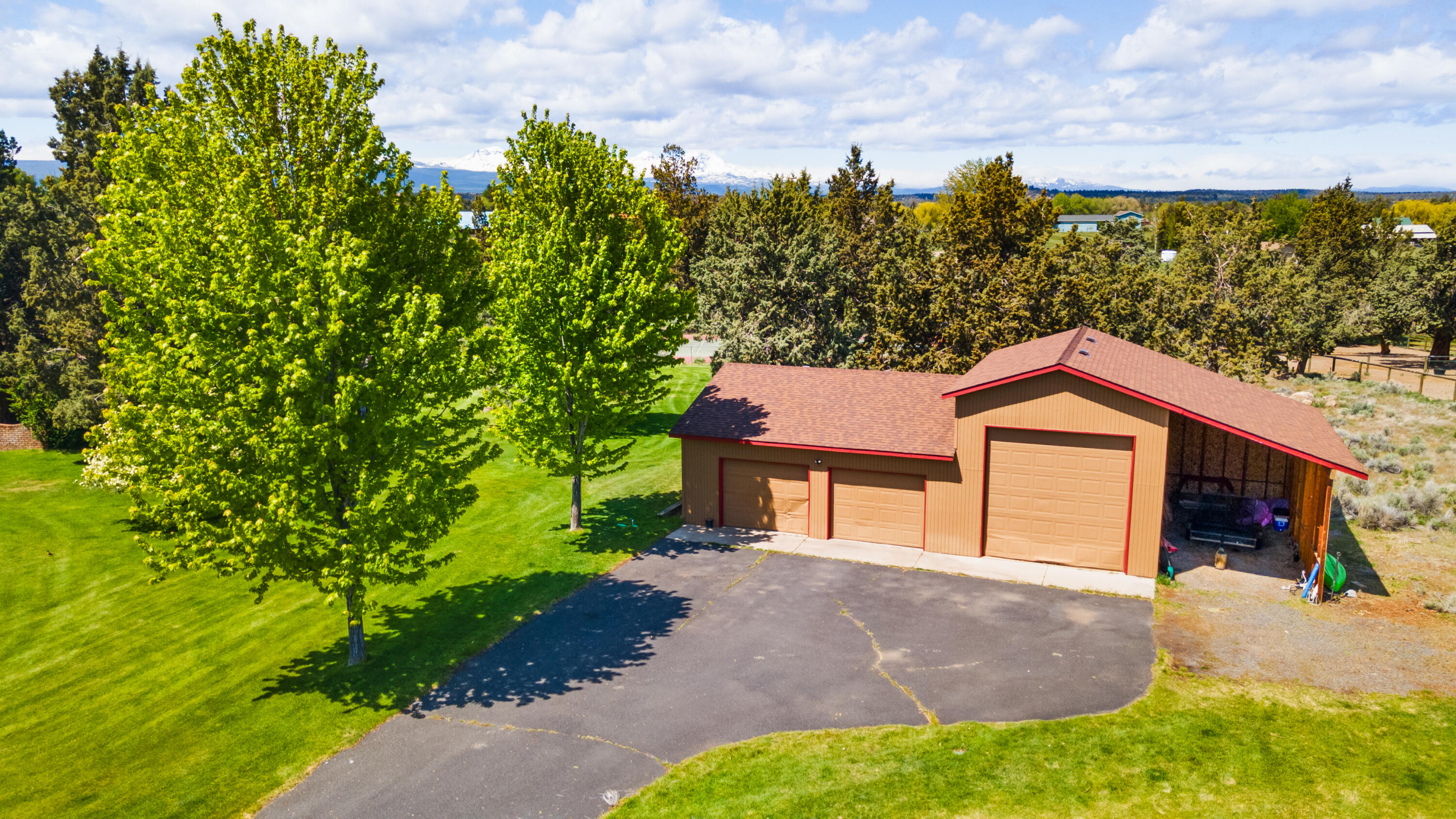 65833 Cori Way