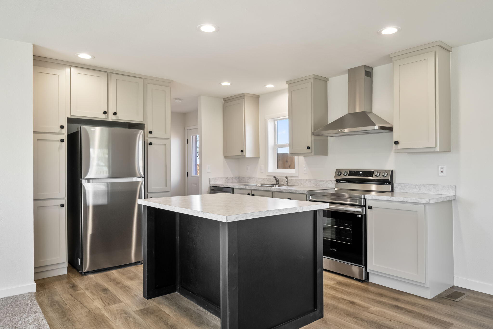 143 Jefferson Avenue