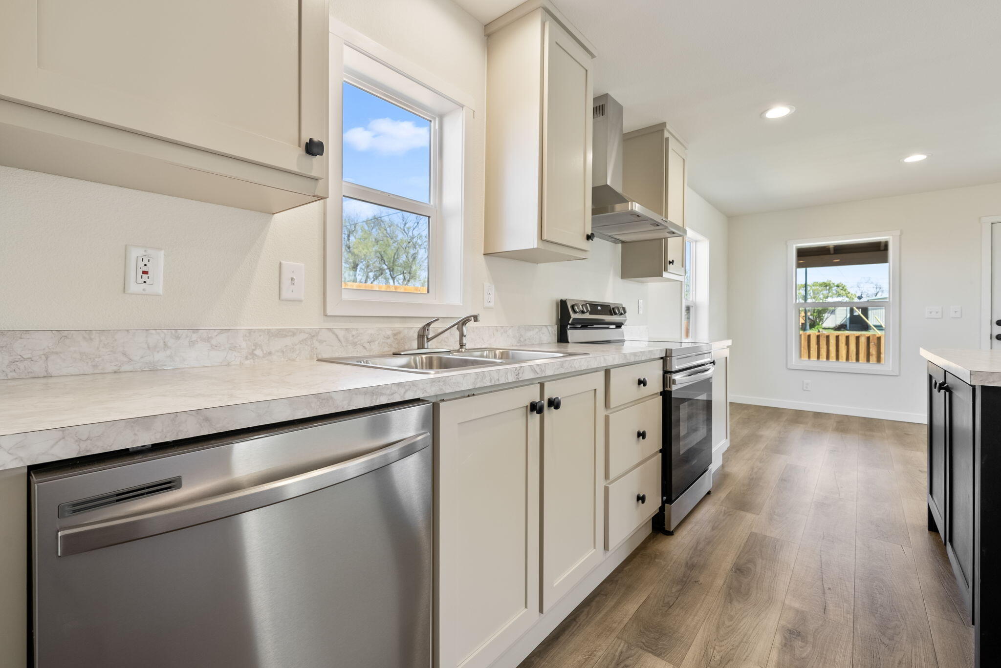 143 Jefferson Avenue