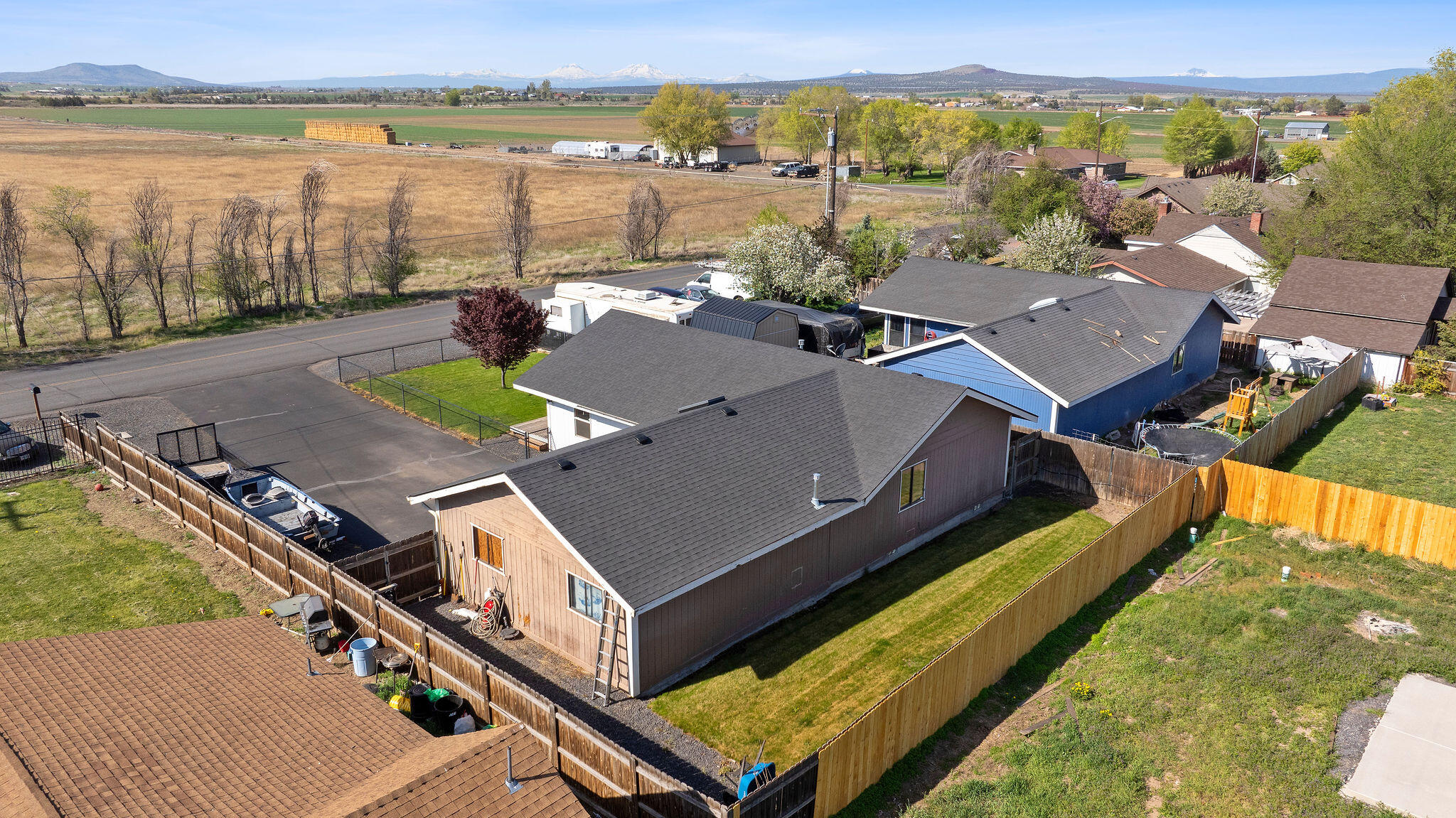 440 NW Birch Lane