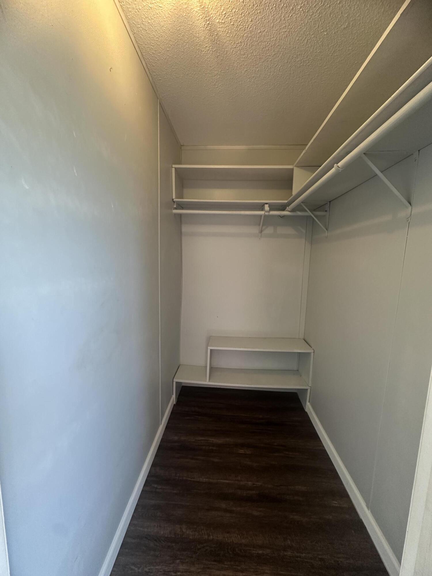 346 SW Dover Lane, UNIT 1