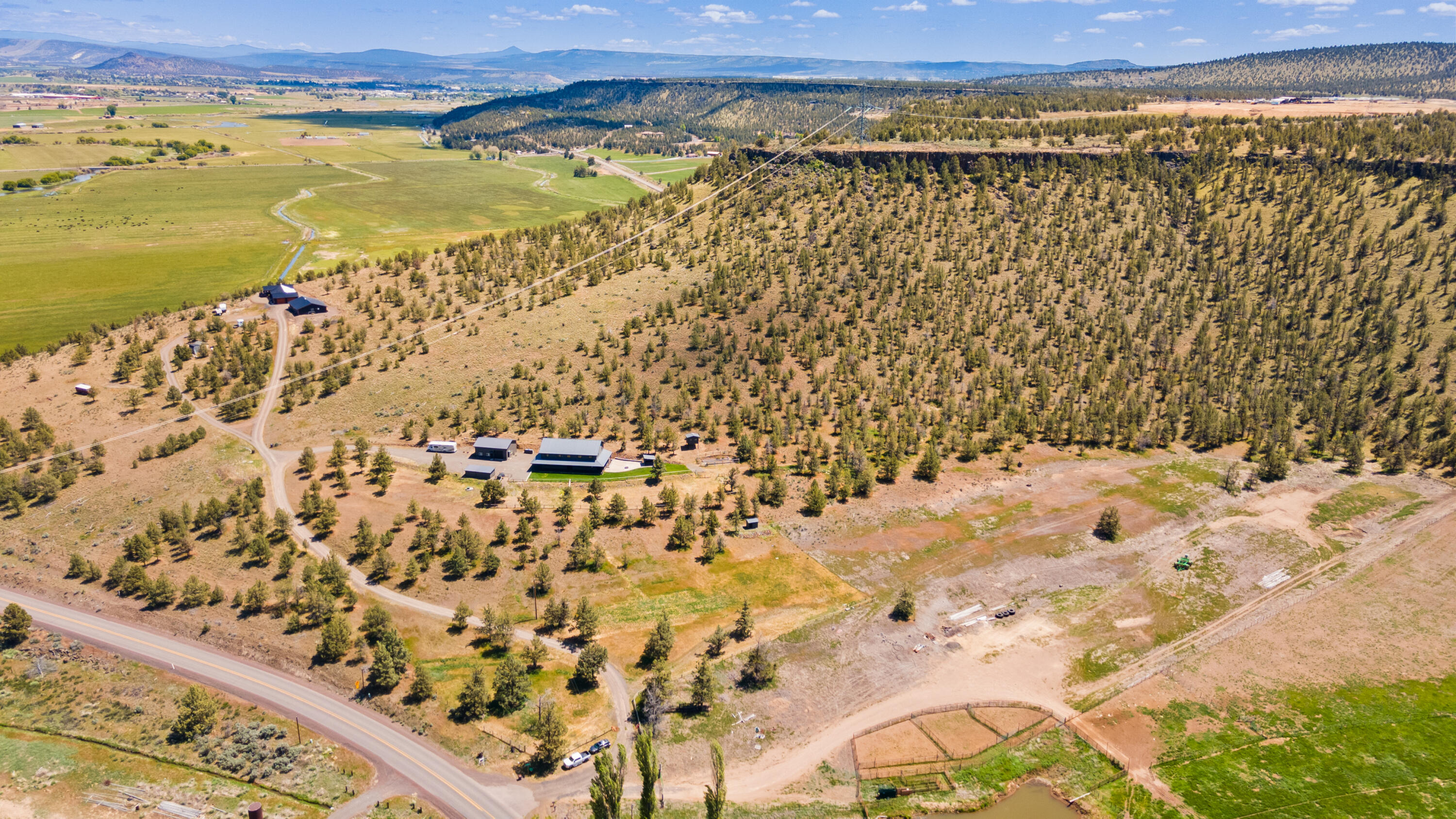 3954 NW Cattle Drive