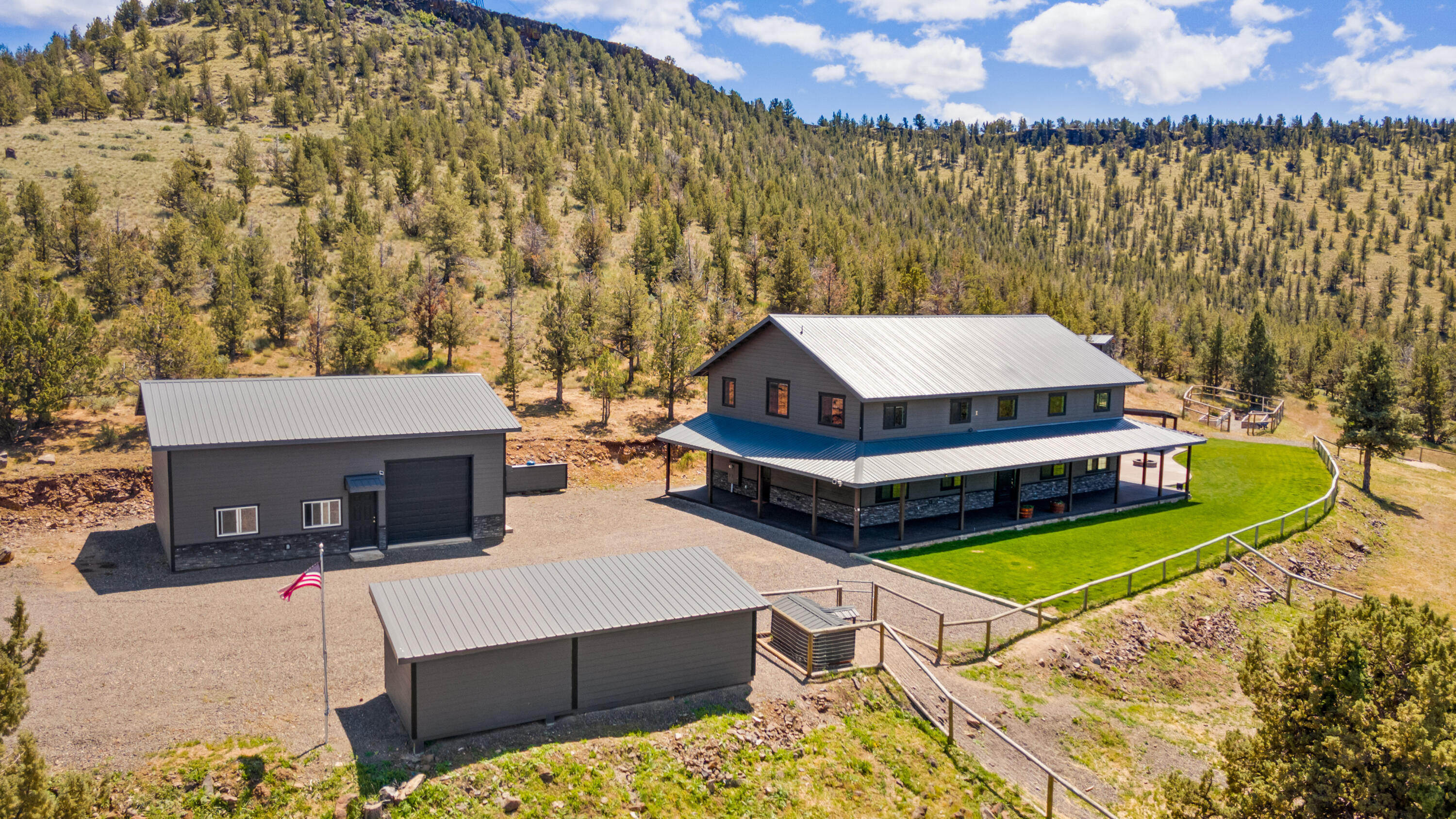 3954 NW Cattle Drive