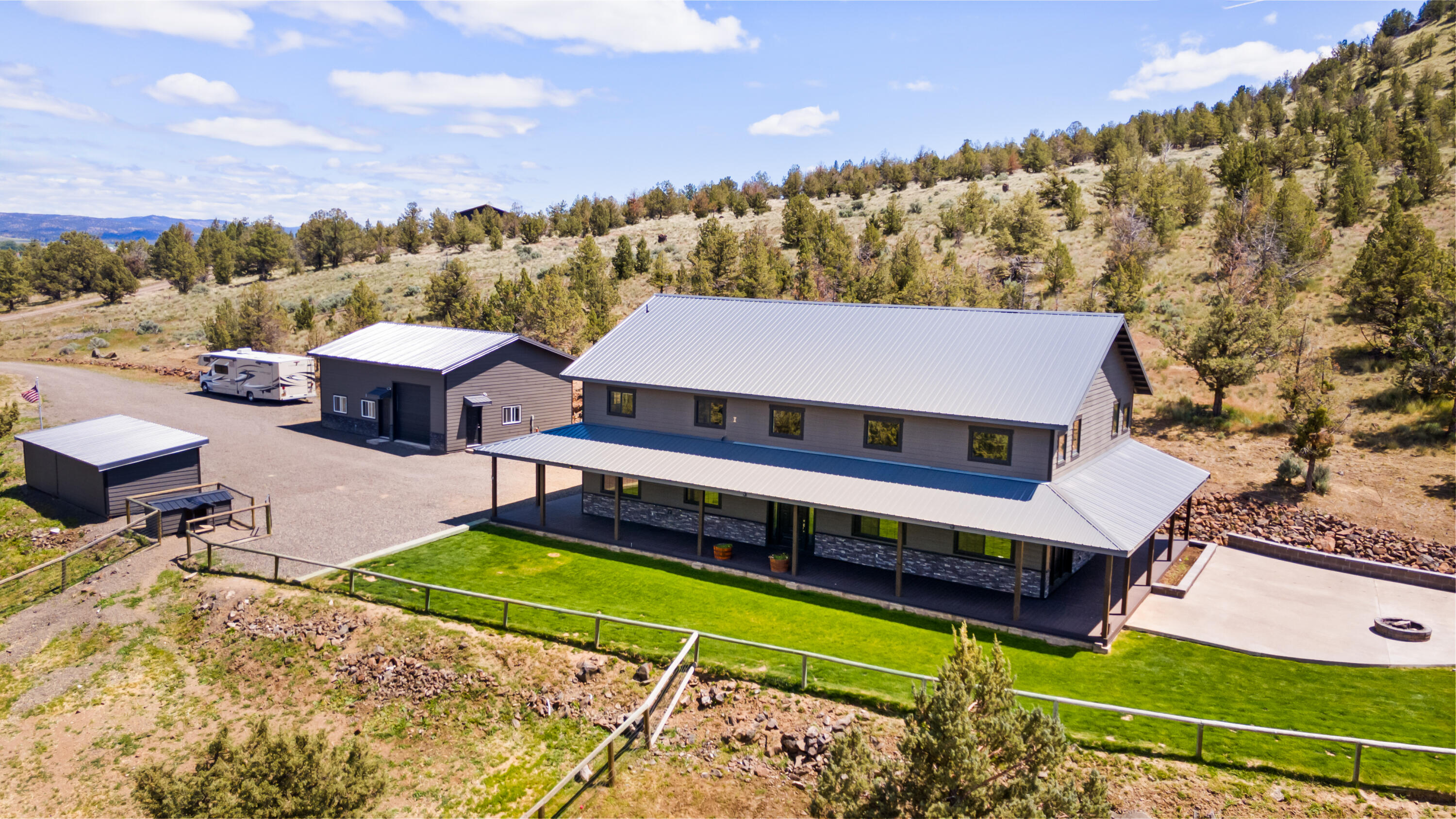 3954 NW Cattle Drive