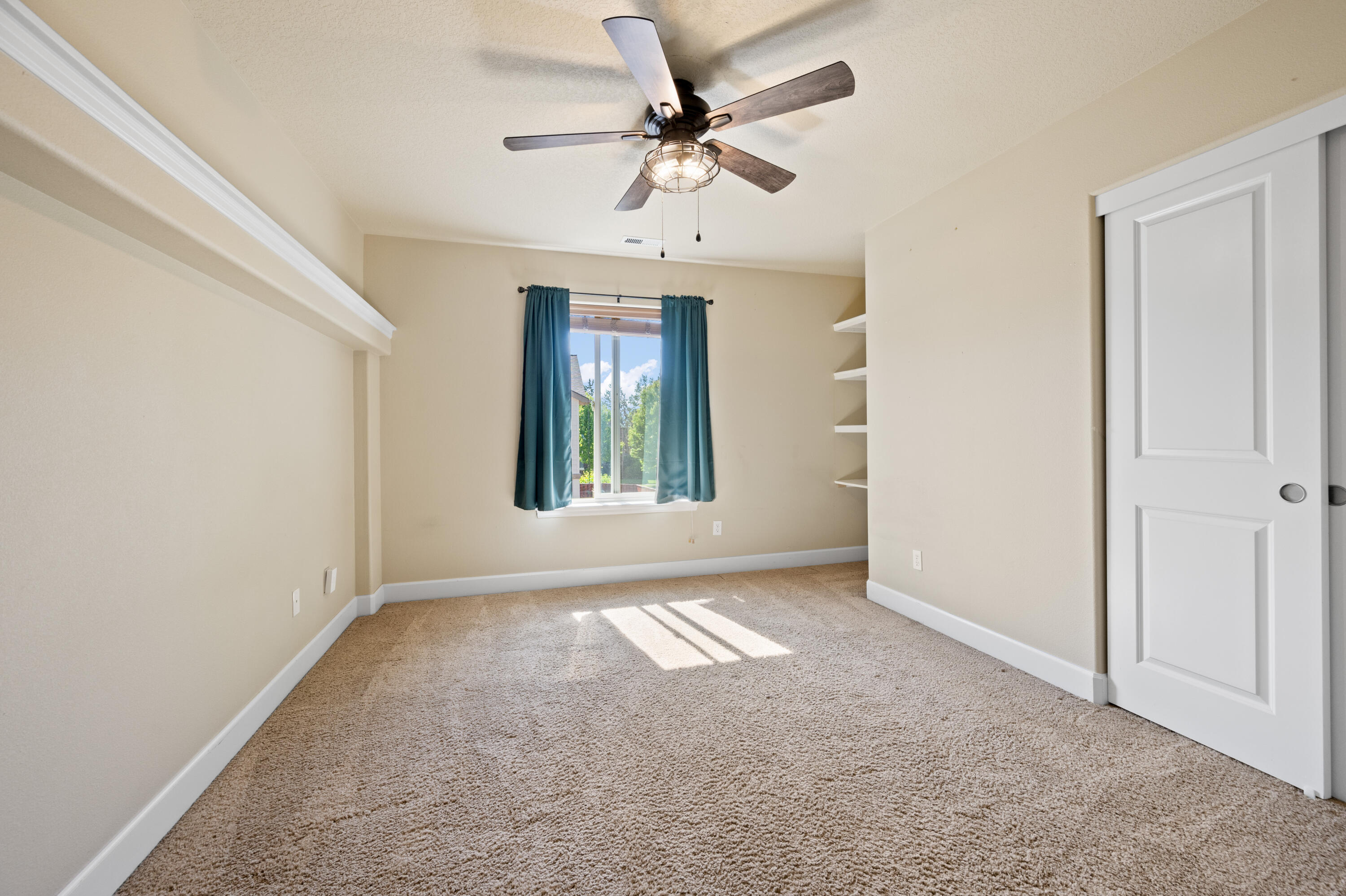 773 NW 28th Loop