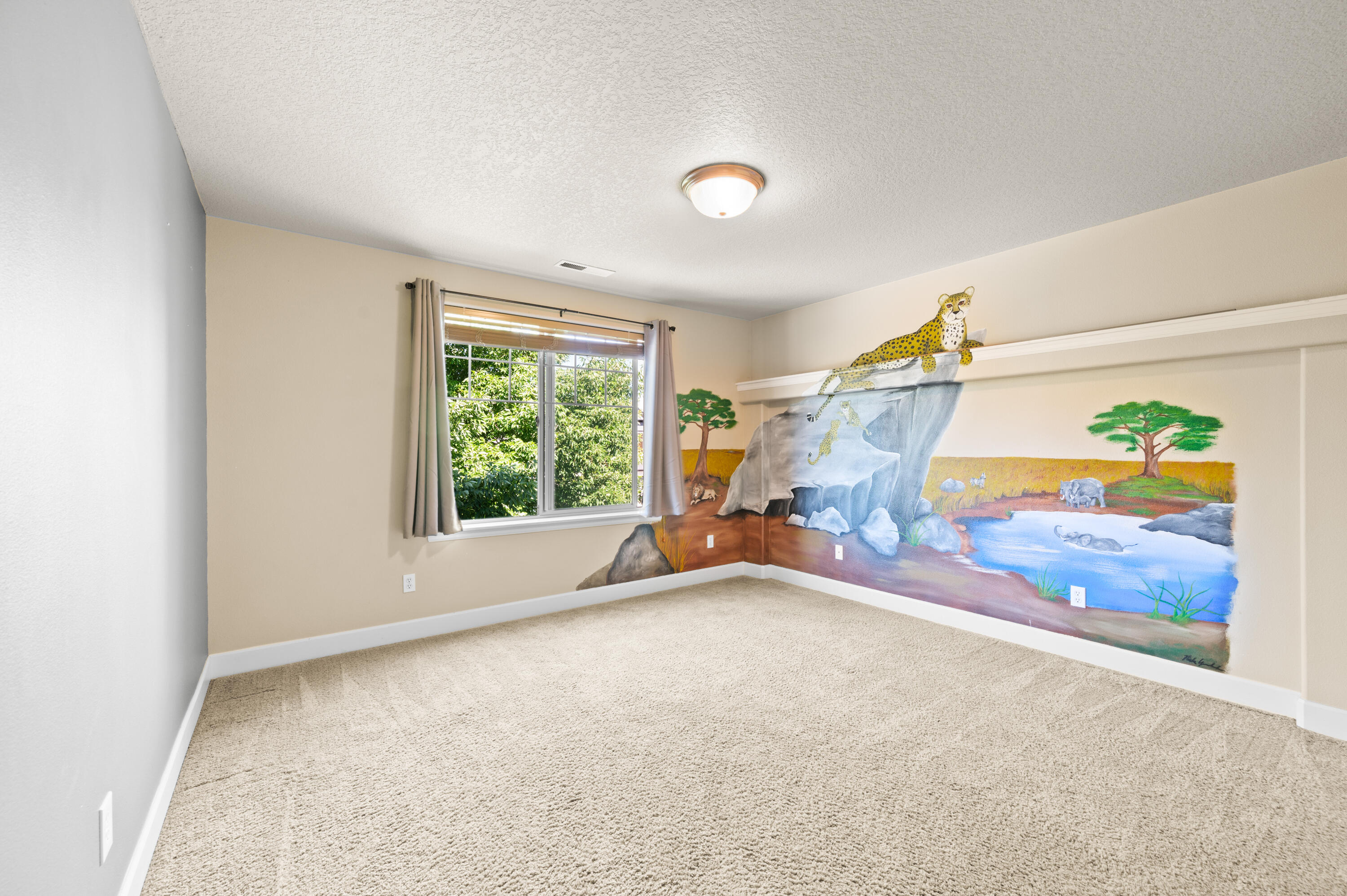 773 NW 28th Loop
