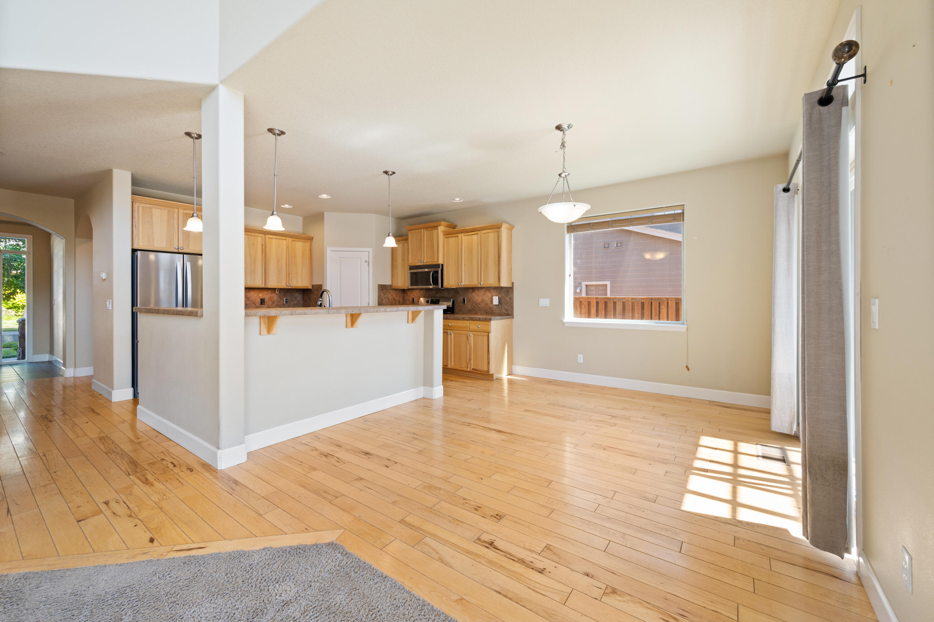 773 NW 28th Loop