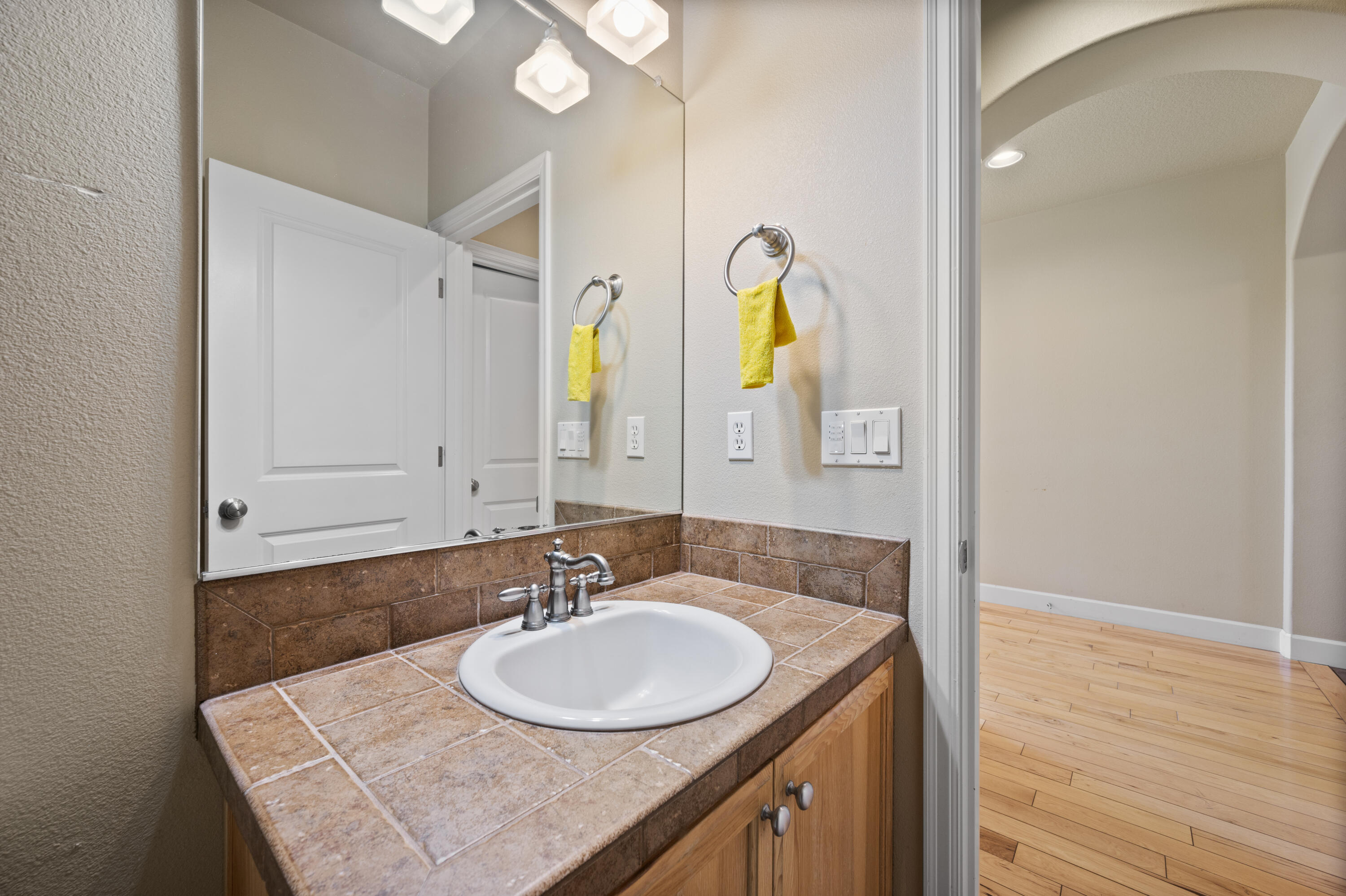 773 NW 28th Loop