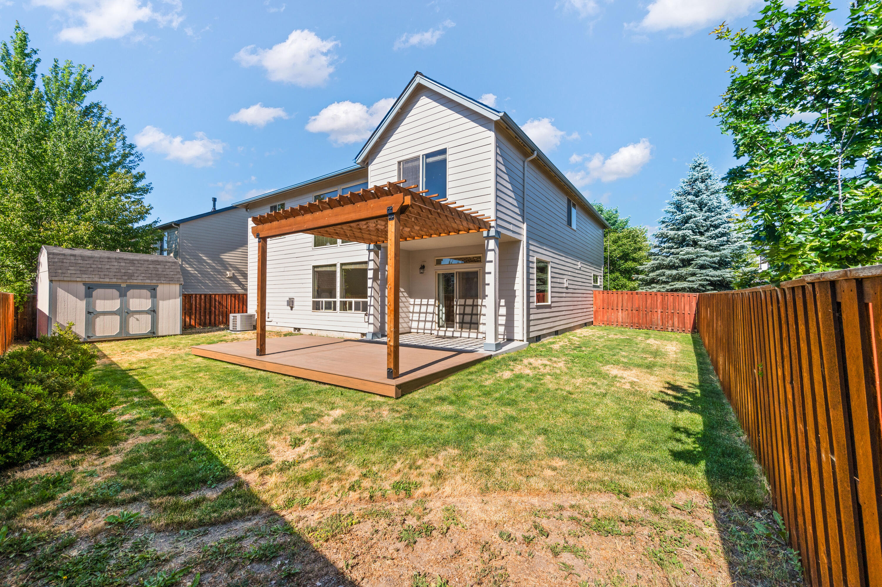 773 NW 28th Loop