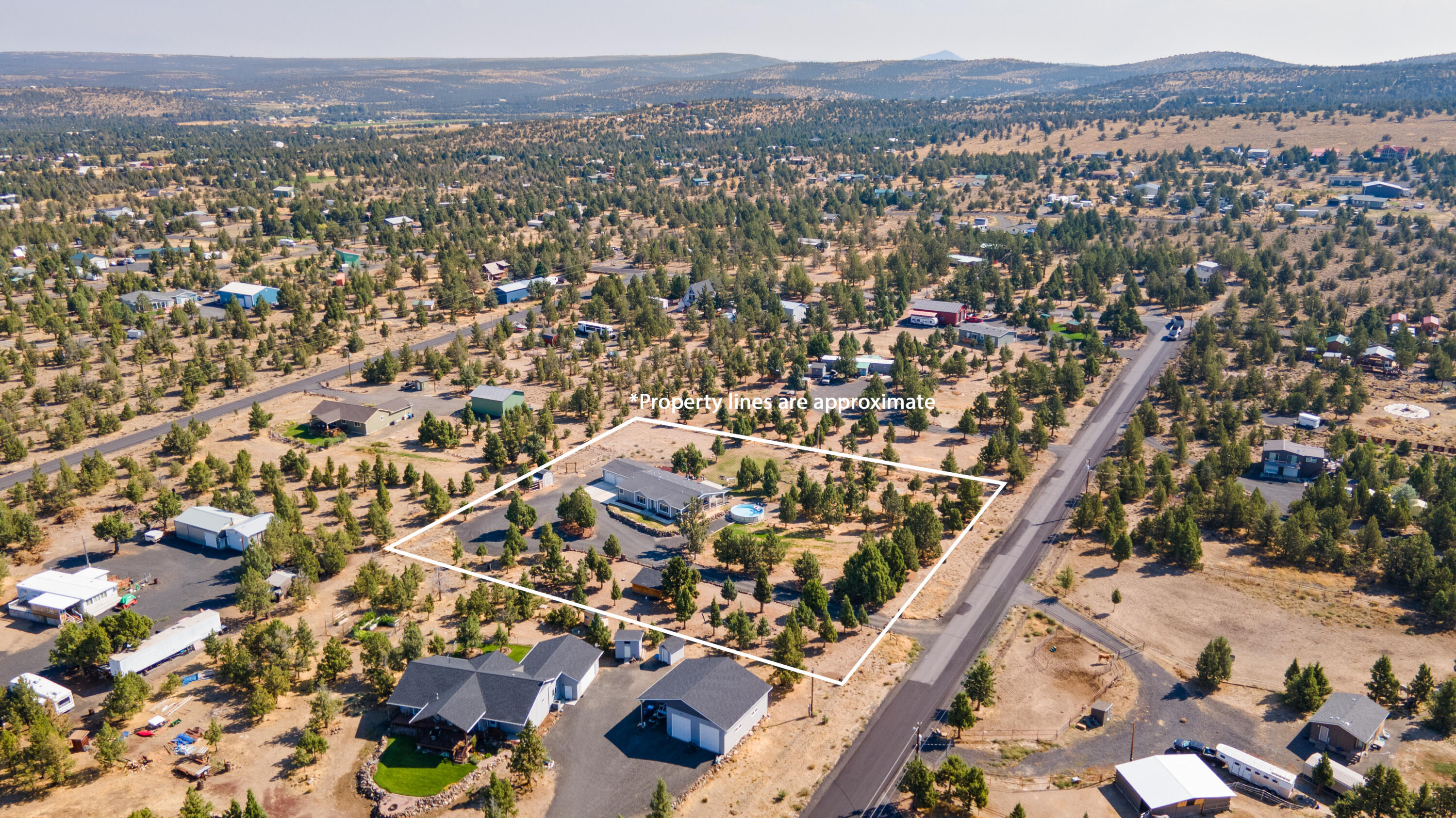 4730 SE Umatilla Loop